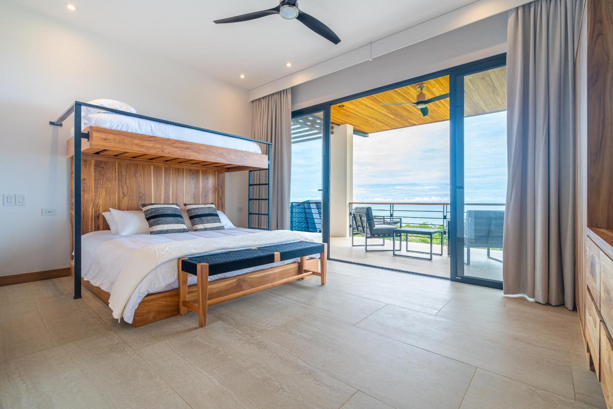 Villa del Cielo - by Pura Villas