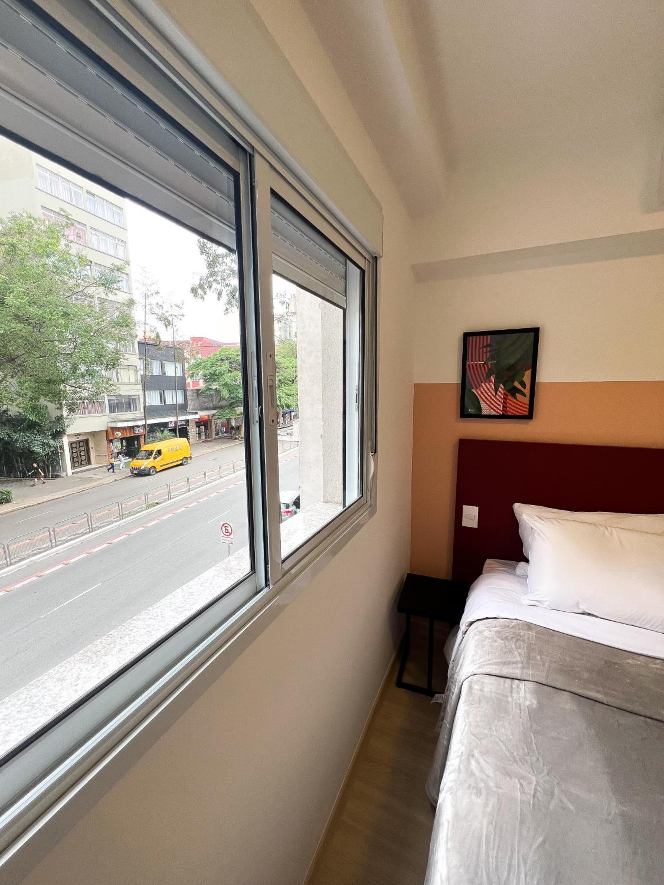 Apartamento Aconchegante 1 Dormitório a 250m do metrô - Liberdade, São Paulo