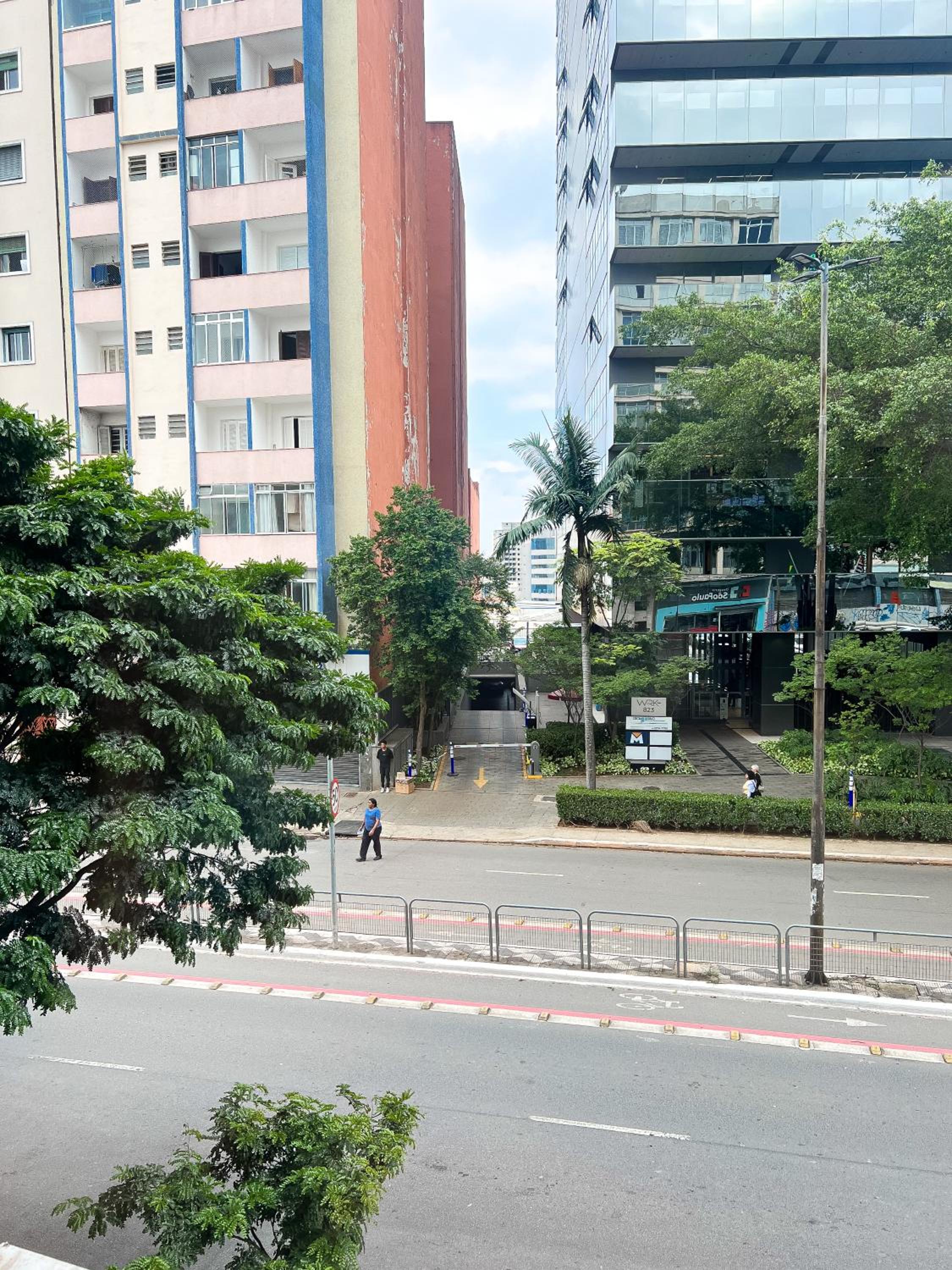 Apartamento Aconchegante 1 Dormitório a 250m do metrô - Liberdade, São Paulo