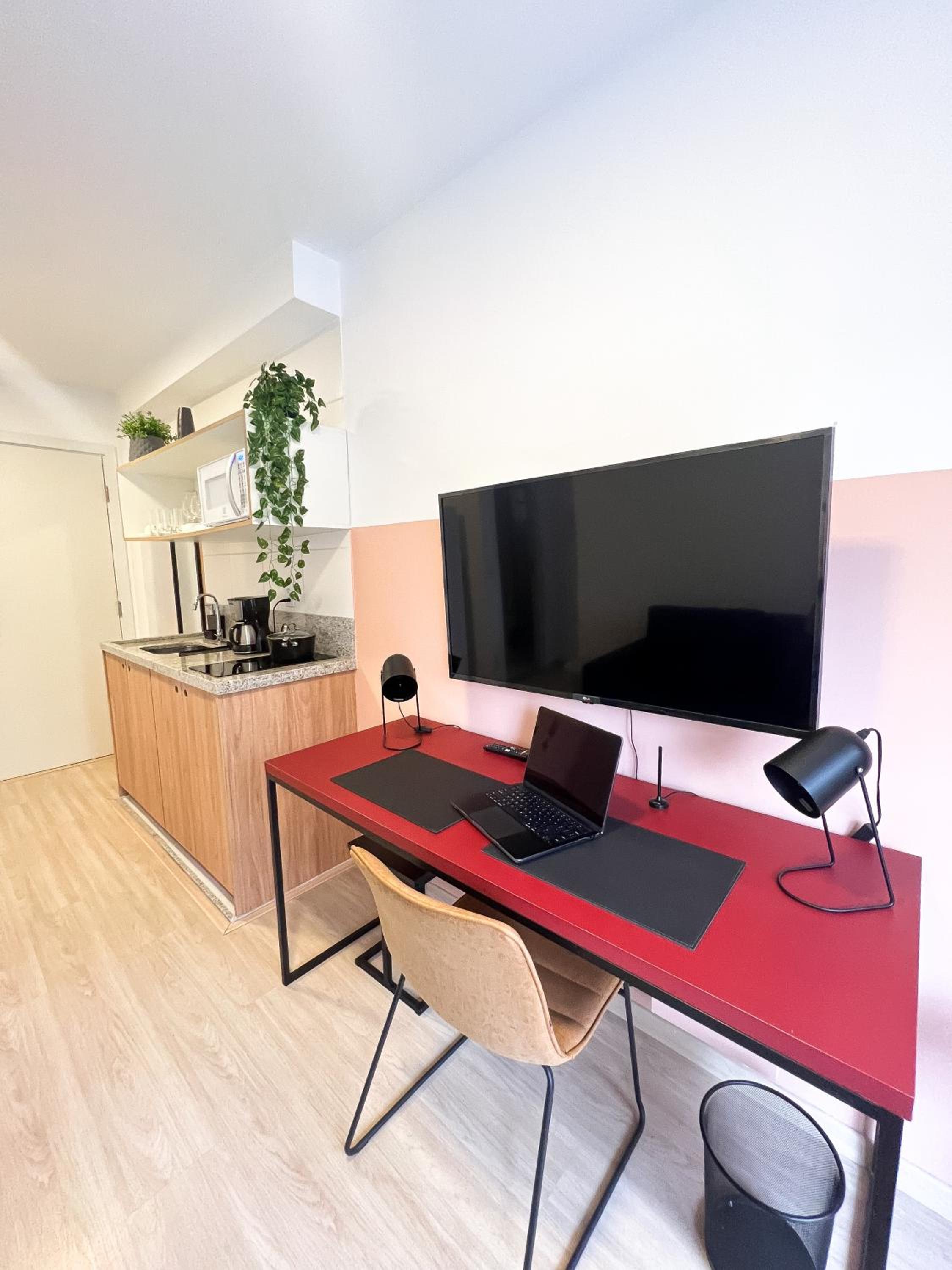 Apartamento Aconchegante 1 Dormitório a 250m do metrô - Liberdade, São Paulo