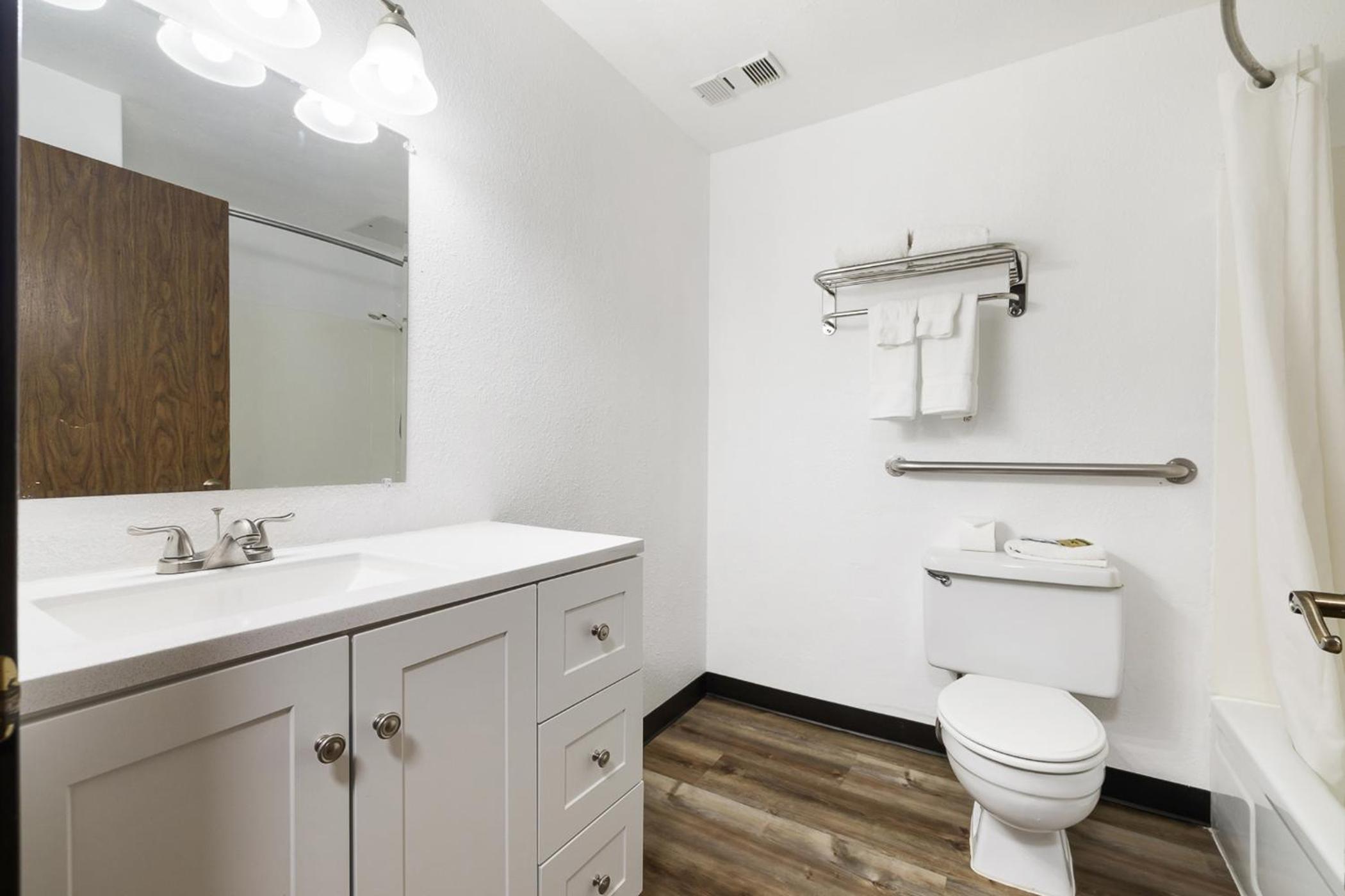 Kennewick Inn & Suites Tri Cities