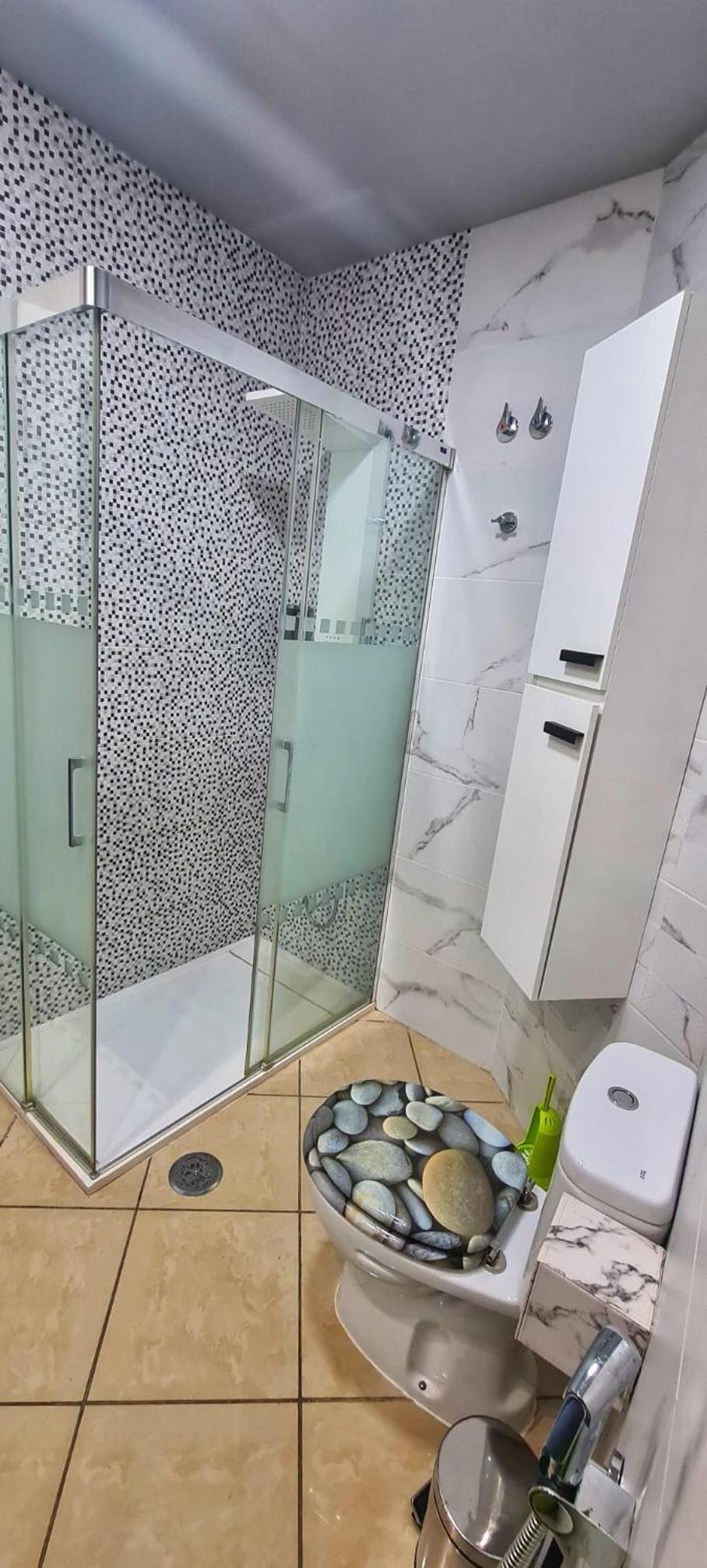 Apartamento Angustias plaza parking gratis privada incluida