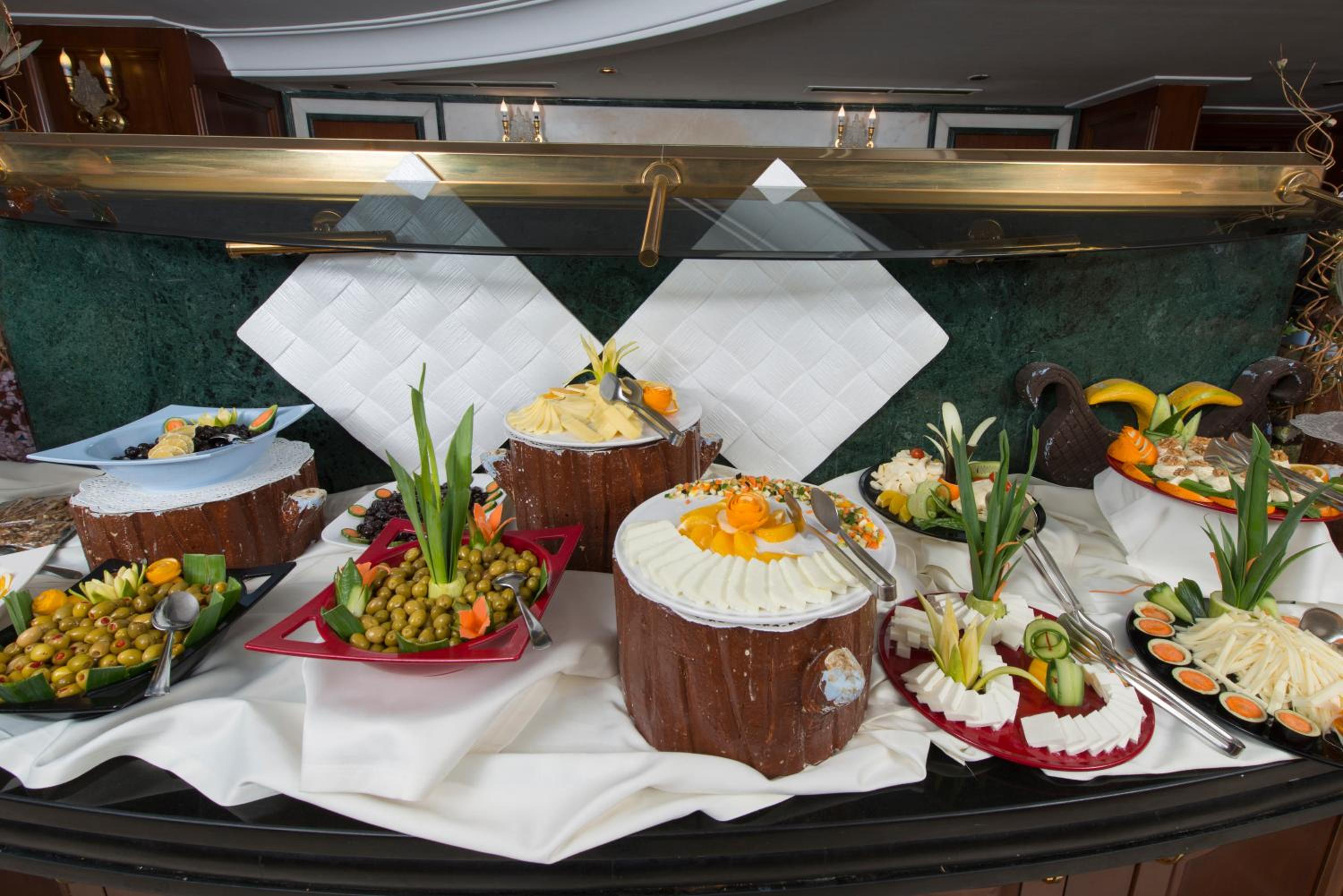 Akar International Hotel - Image 57