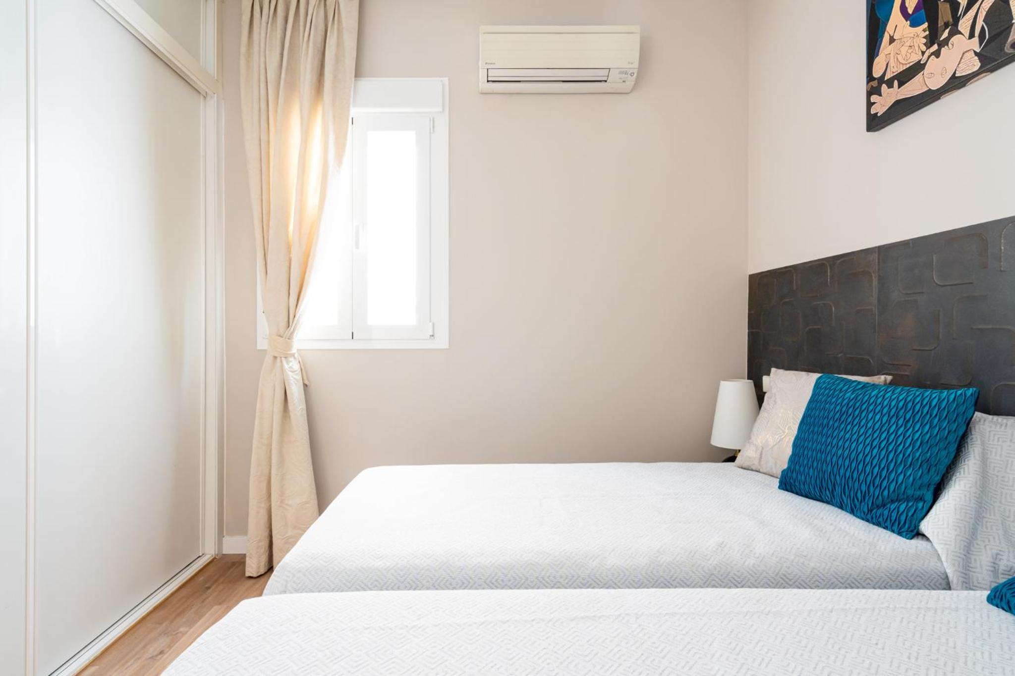 City Deluxe Reina Sofia Atocha comfy apartment photo 5