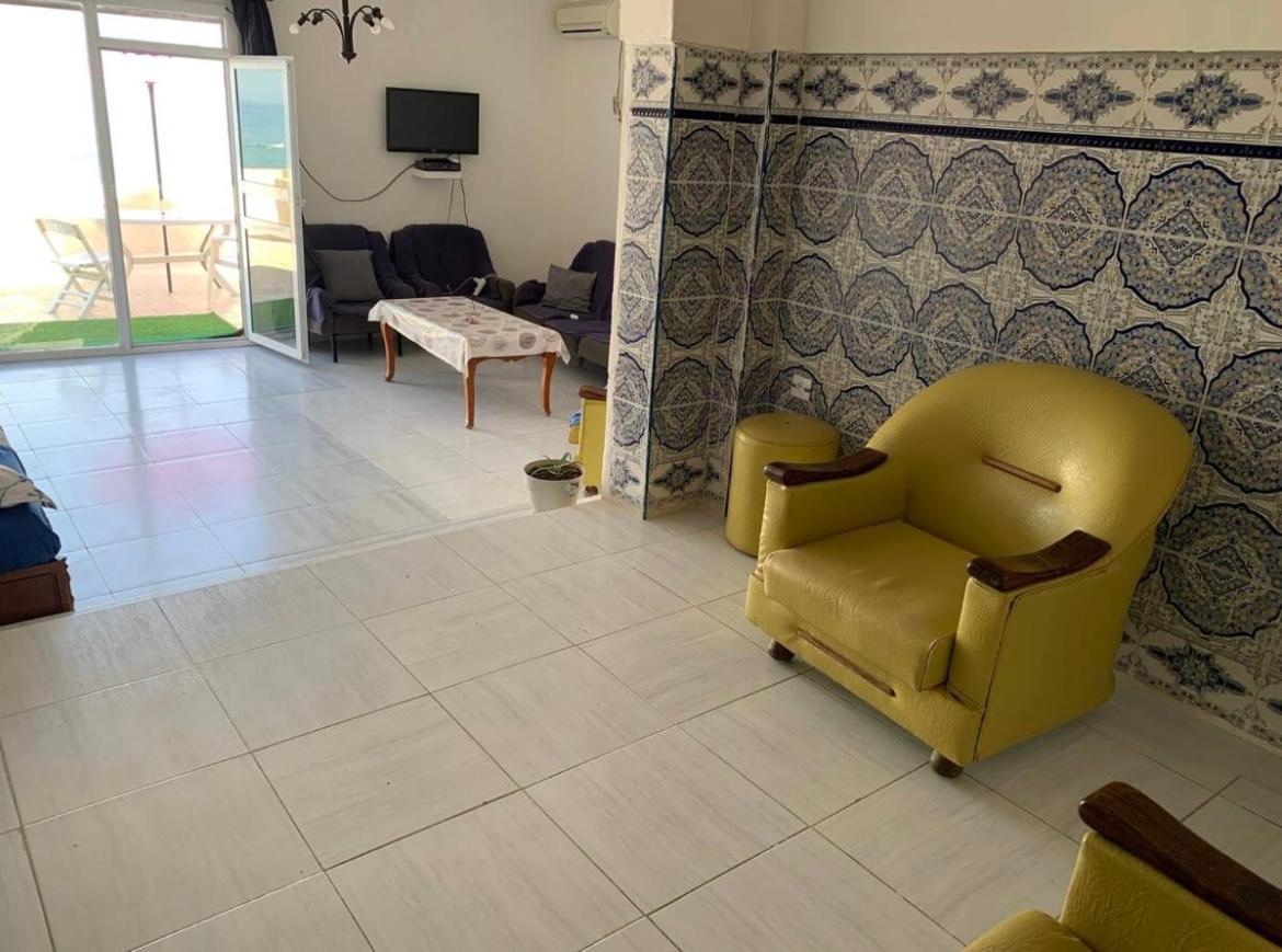 Maison pieds dans l'eau - Alger view 4