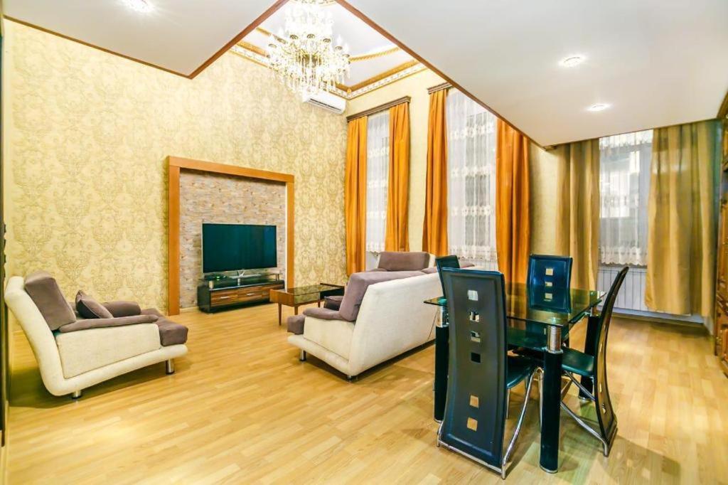 HOTEL APARTMENT ViP CENTER NİZAMİ STREET