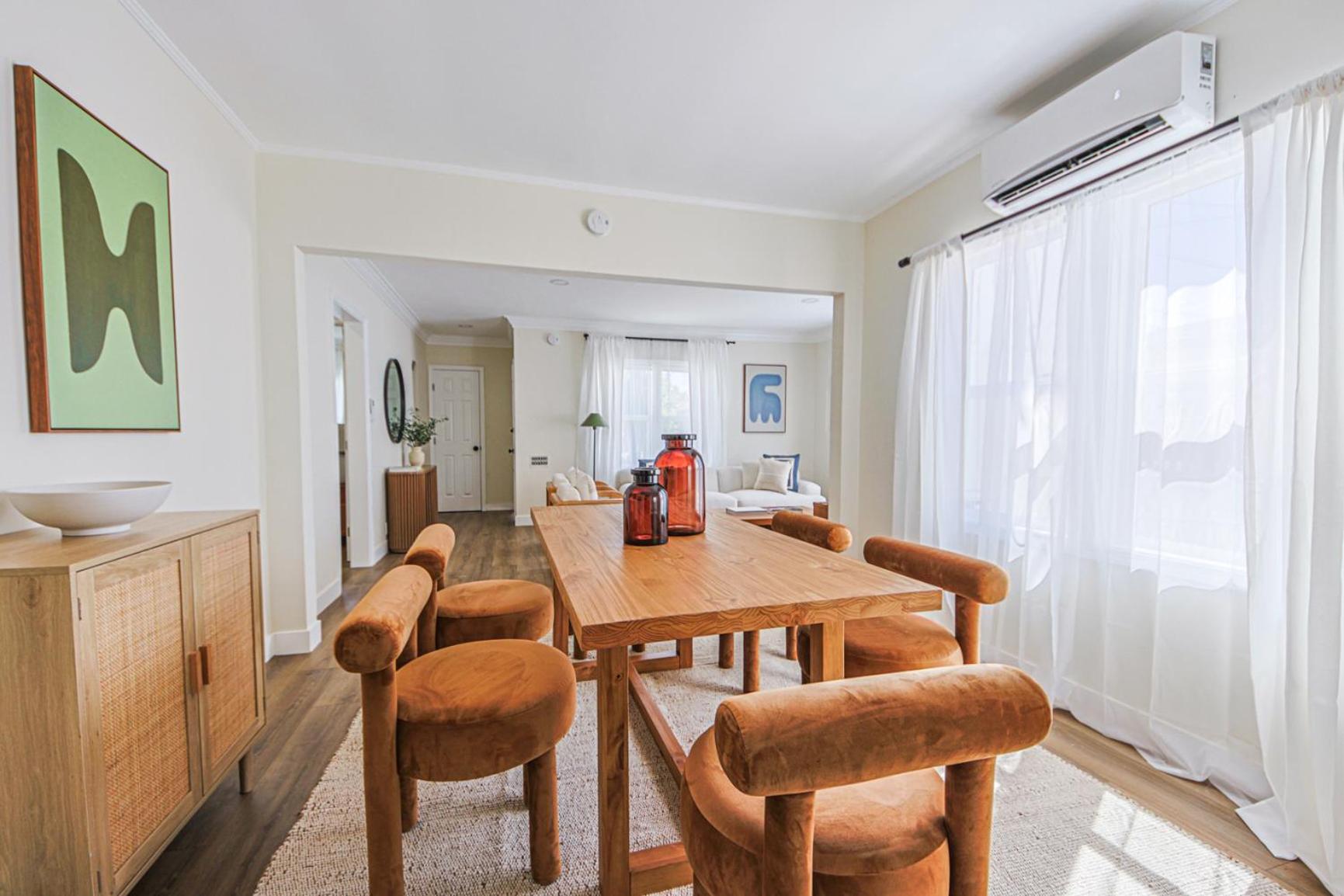 Modern Apartment 2BD 1Bath Apt near USC and Exposition Park