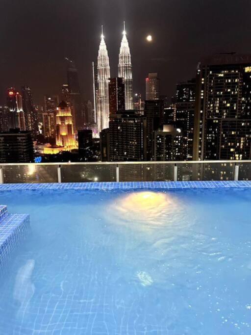 The Colony Infinitum,Room with KLCC View,Sky Pool