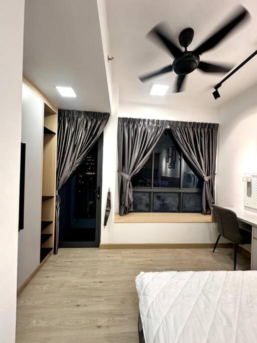 The Colony Infinitum,Room with KLCC View,Sky Pool