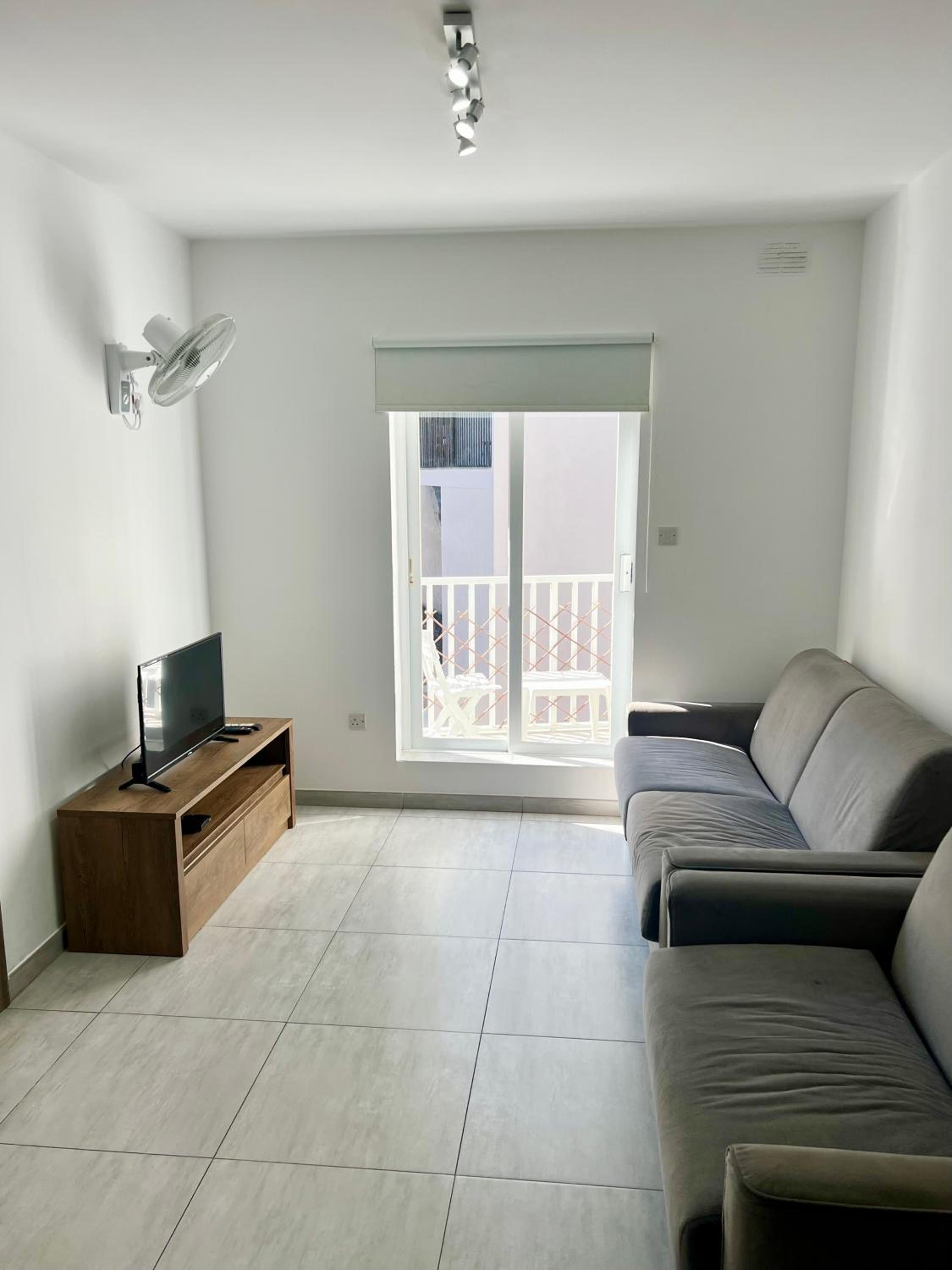 st Julians E 2 Bedroom Apartment photo 3
