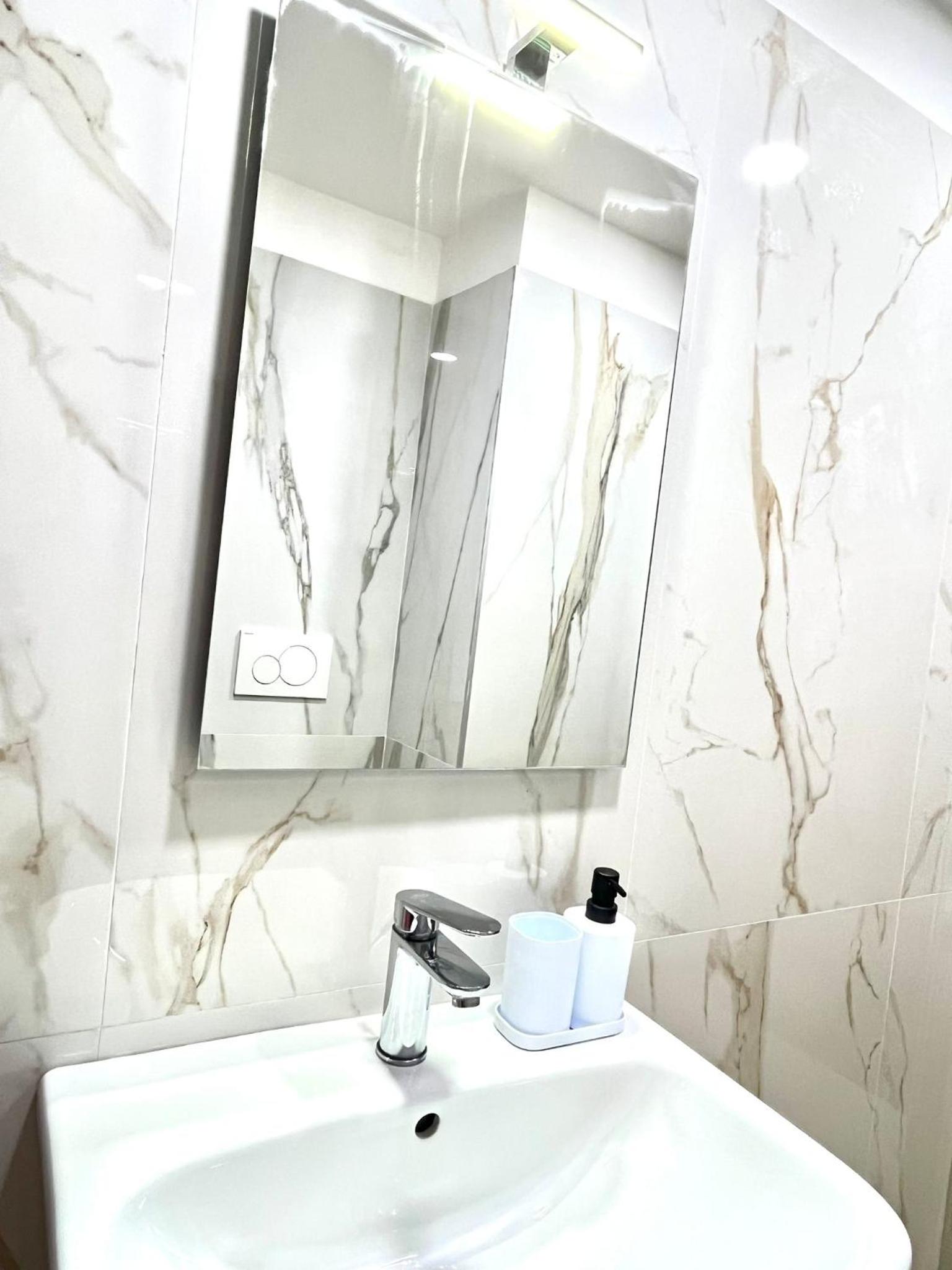 BAM BAM TIBURTINA Guesthouse
