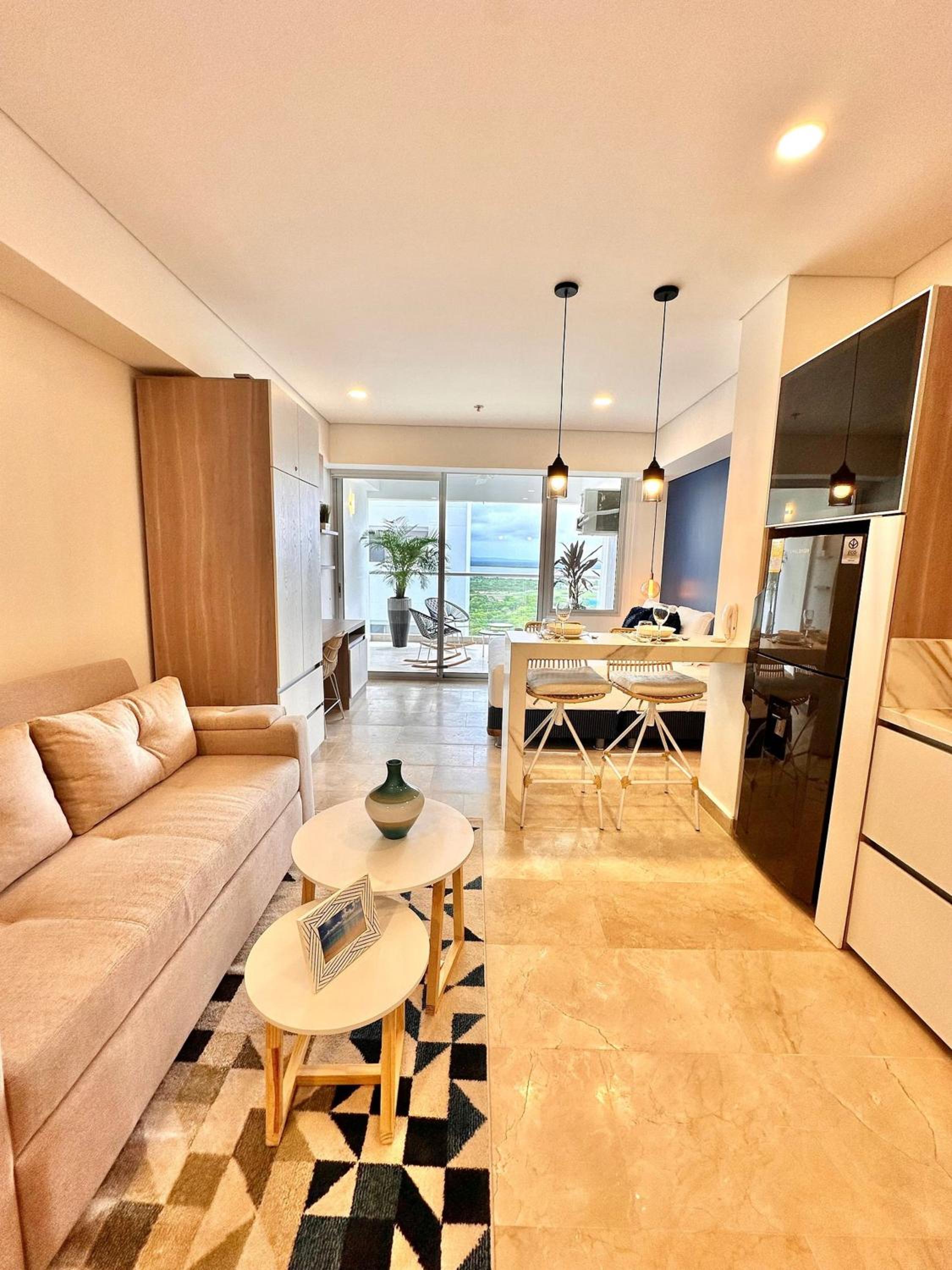 Lujosa suite en piso 14 con vista única CB1445