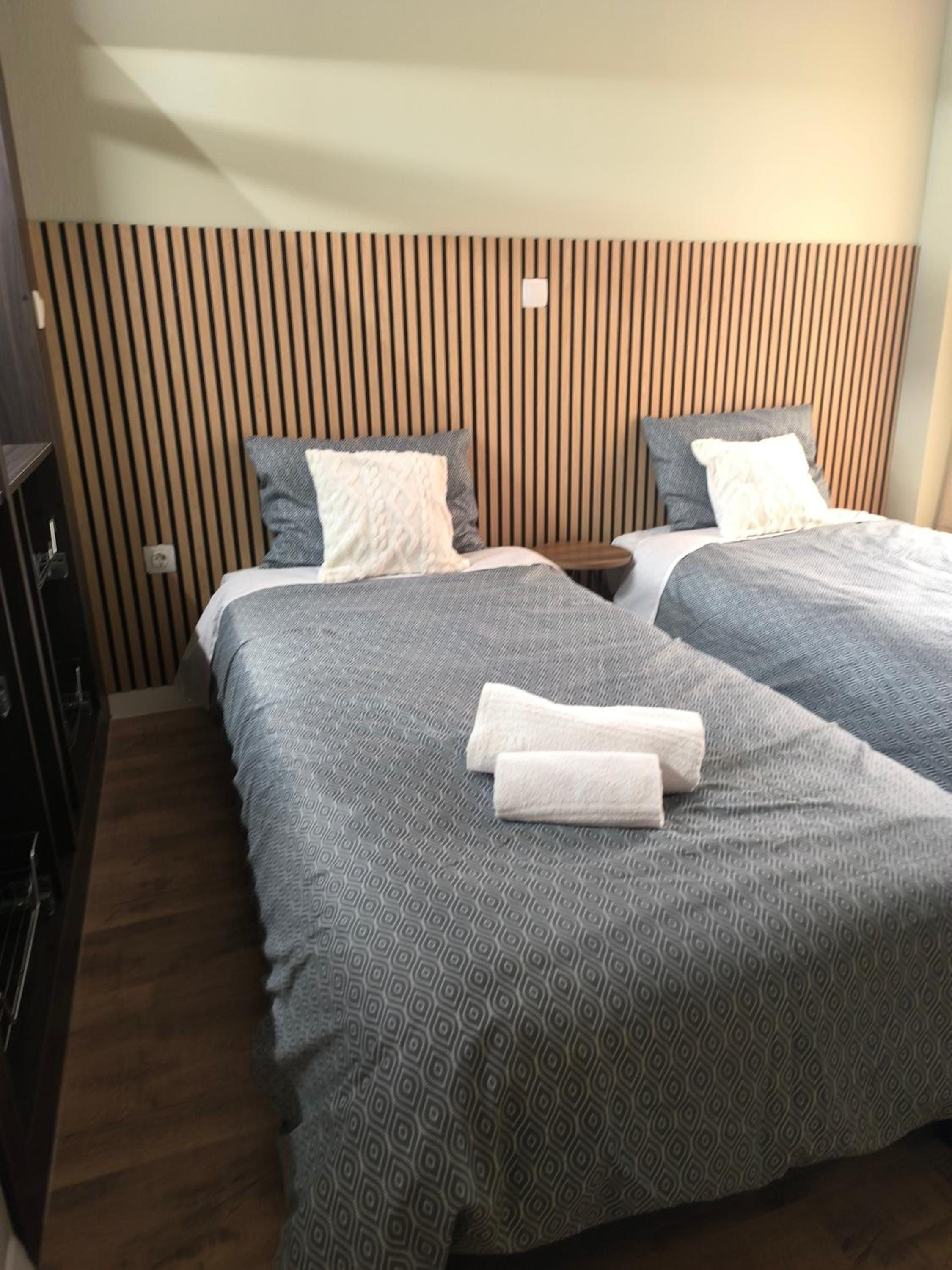 S-eva resort athens apartments