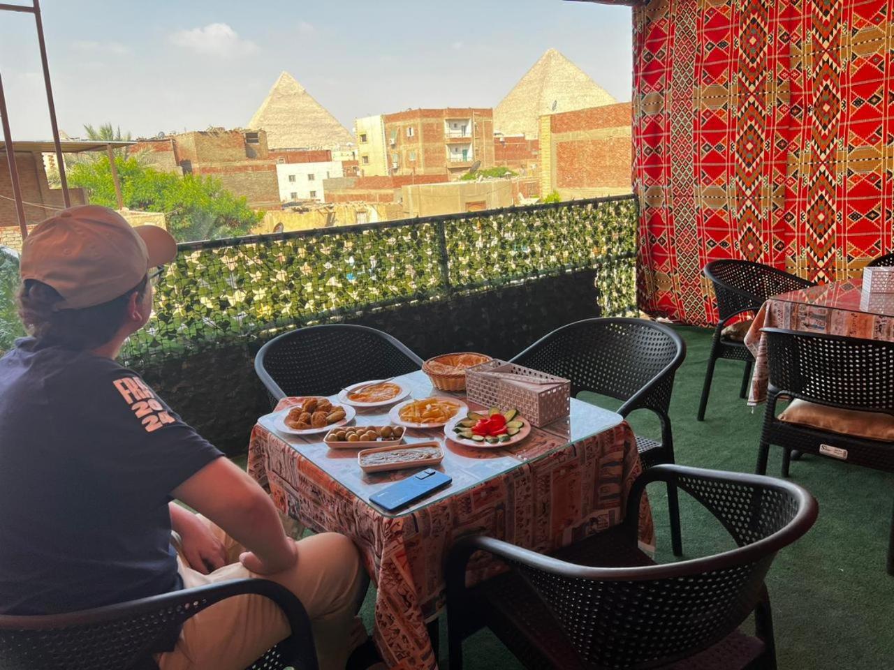 Anas Pyramids view inn