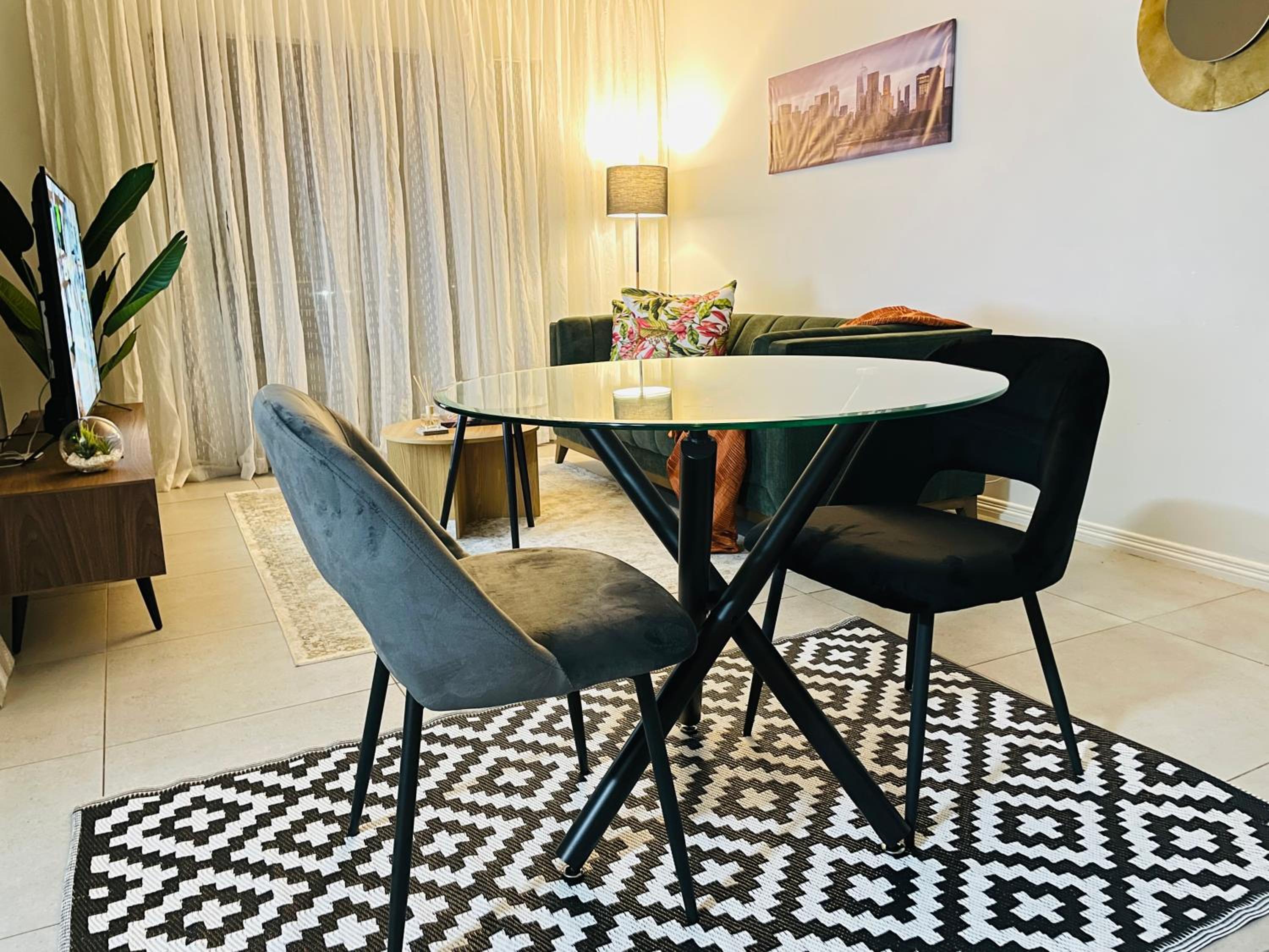 Hotel Peaceful Nest - Image 1