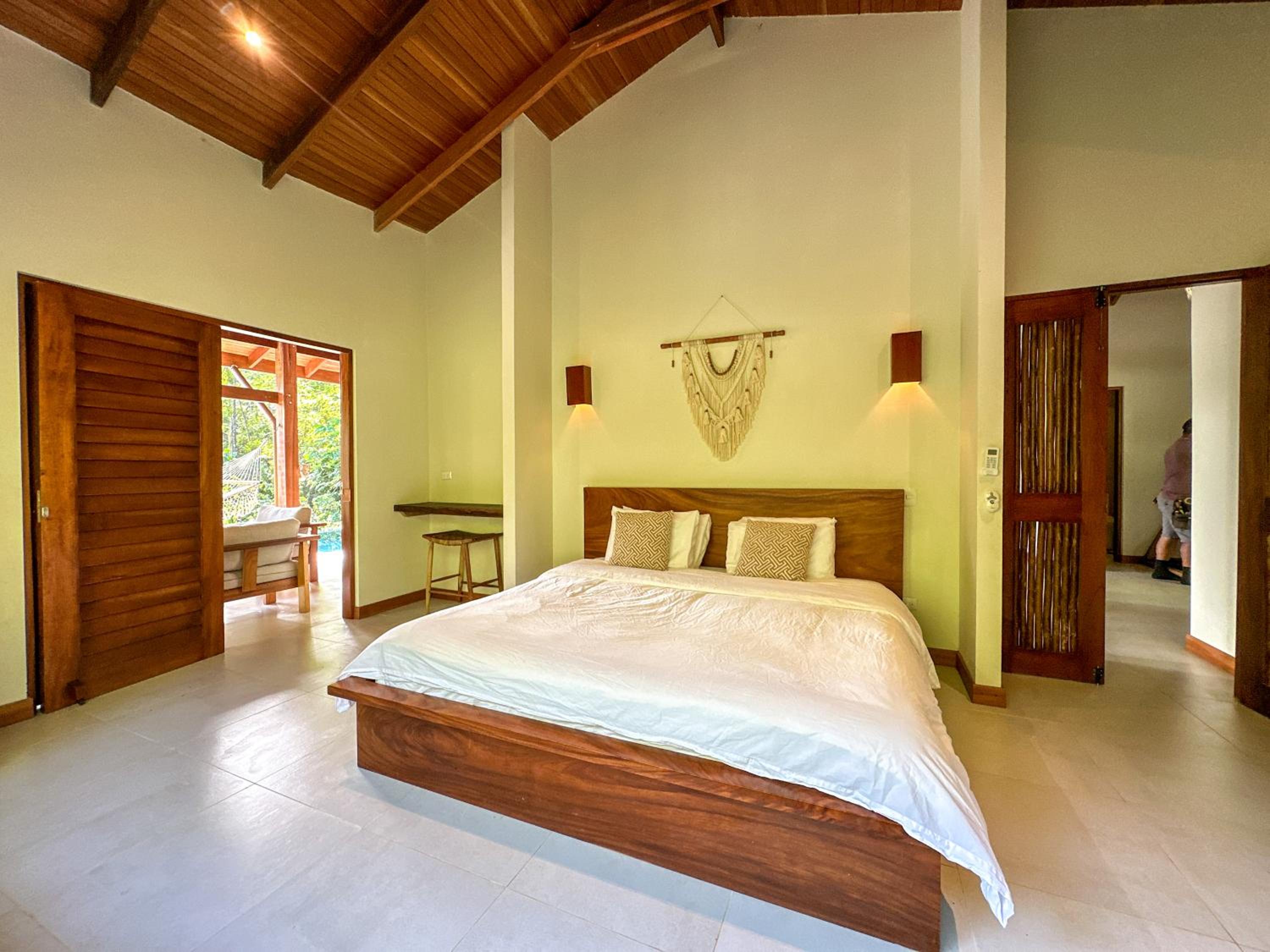 Villa Paraíso - Oasis Privado con Piscina en Punta Uva