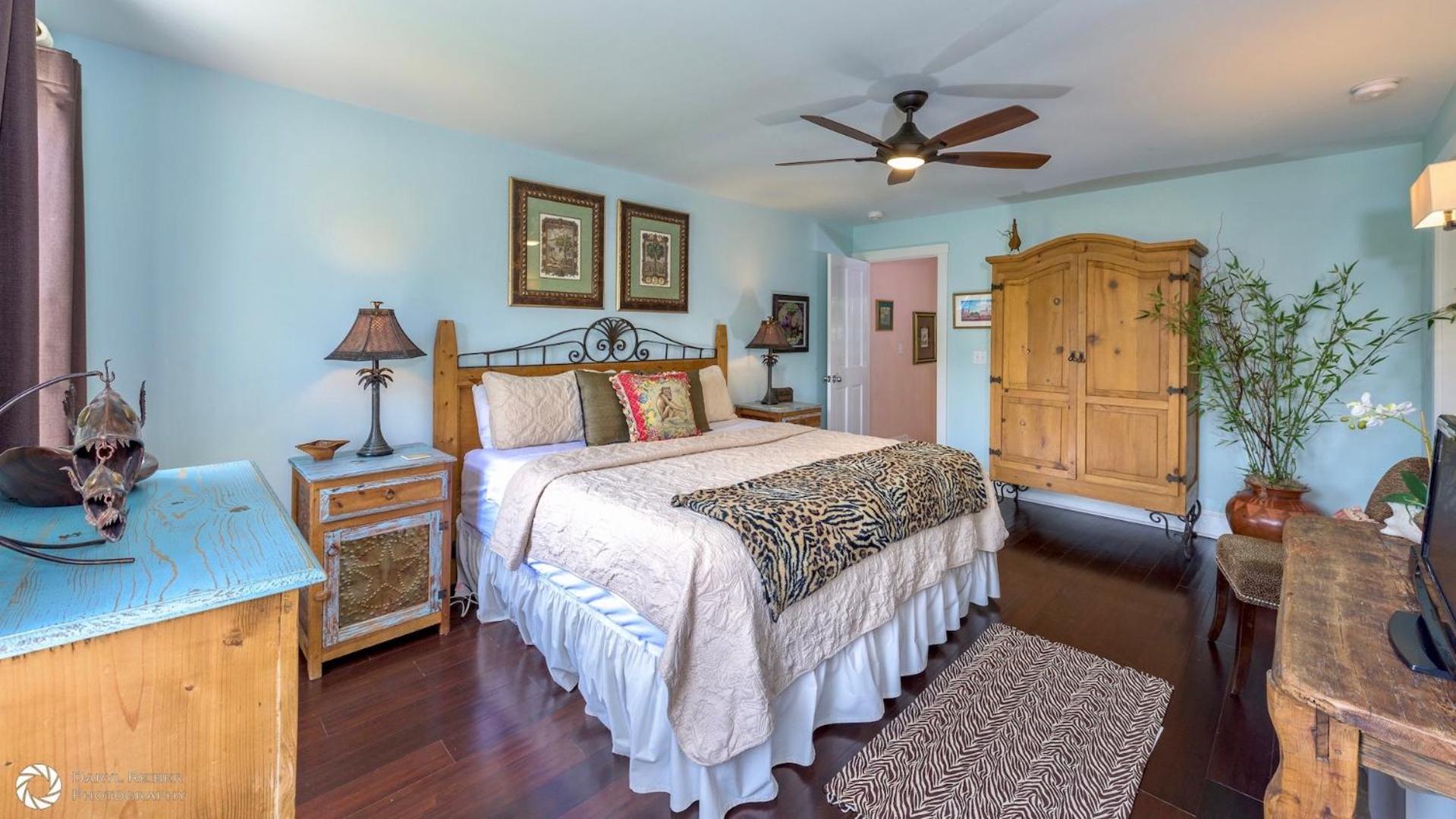 Villa Cubana by Last Key Realty view 3