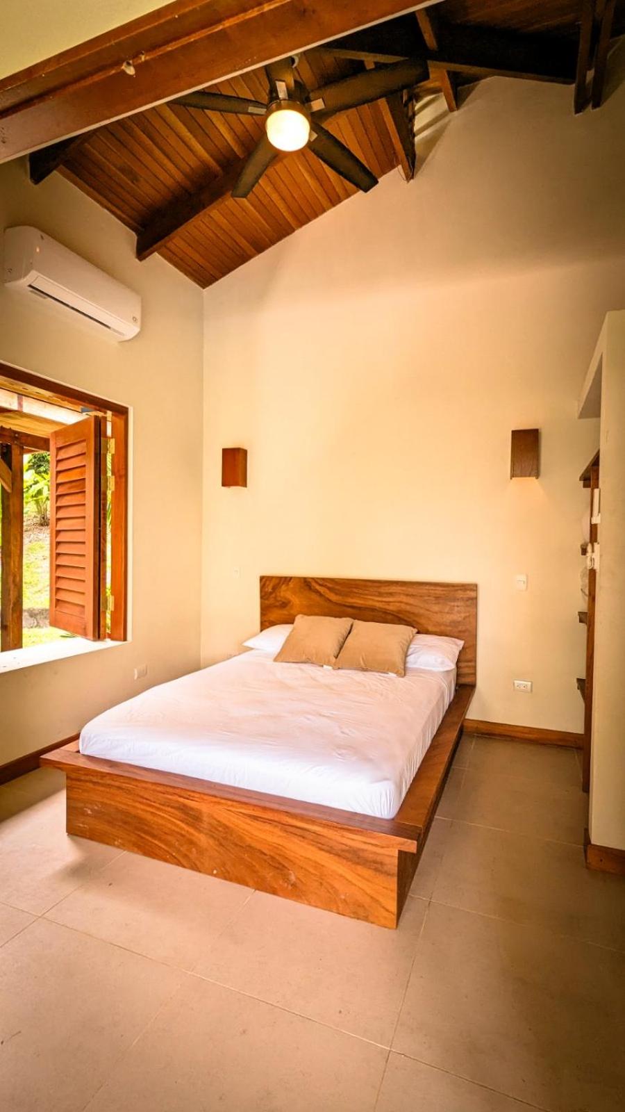 Villa Paraíso - Oasis Privado con Piscina en Punta Uva
