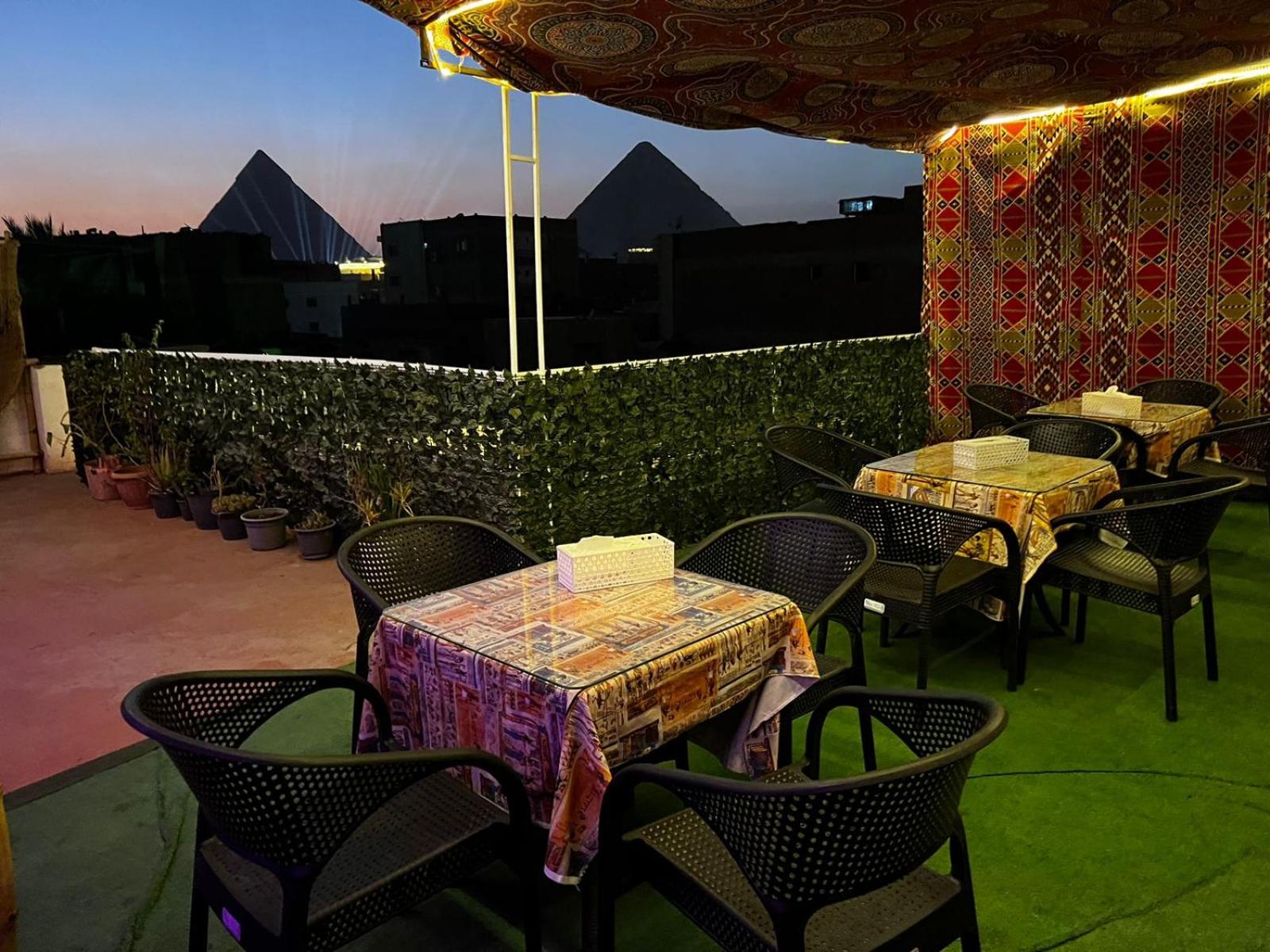Anas Pyramids view inn