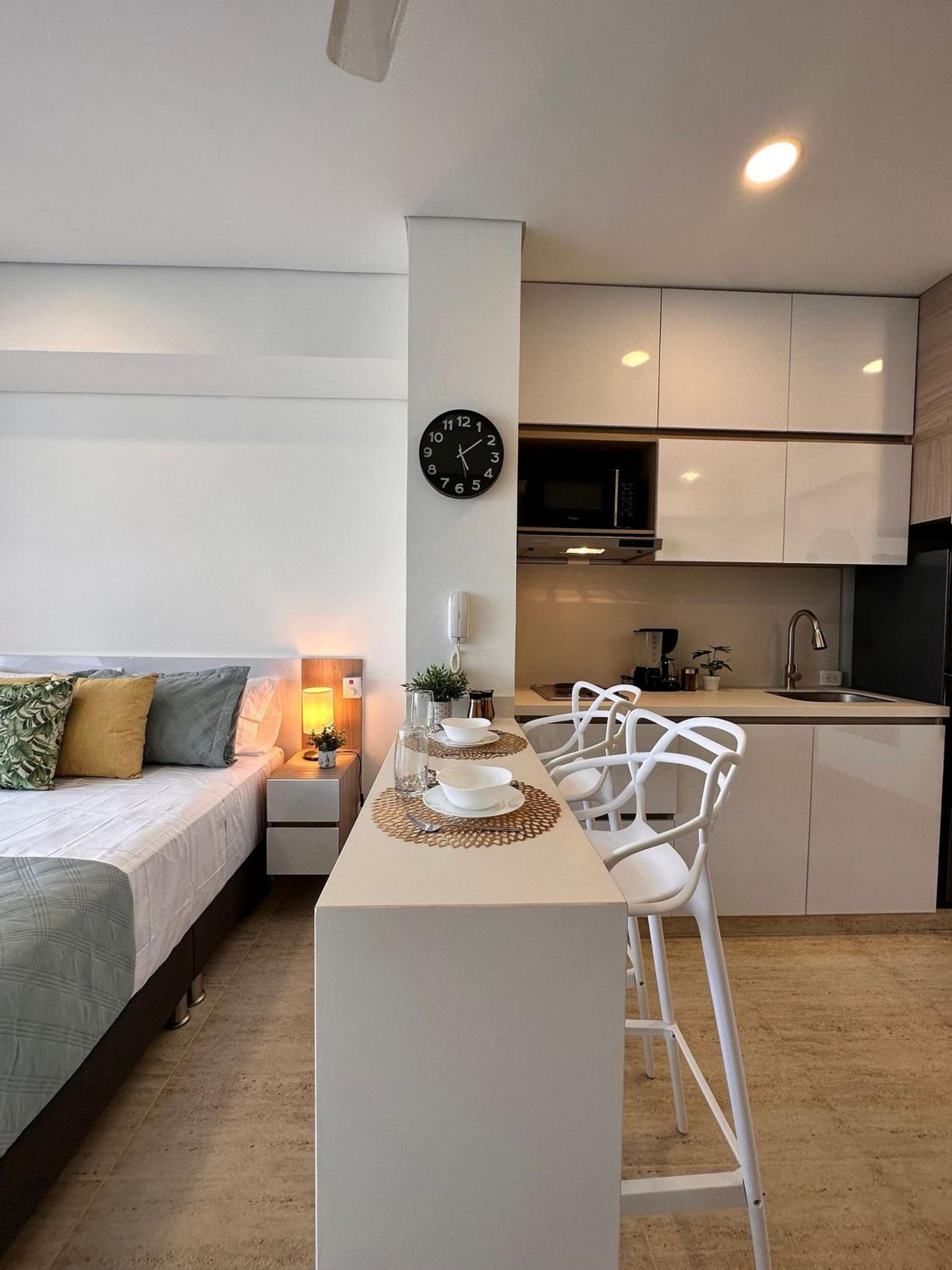 Suite moderna piso 15 amanecer espectacular CB1535