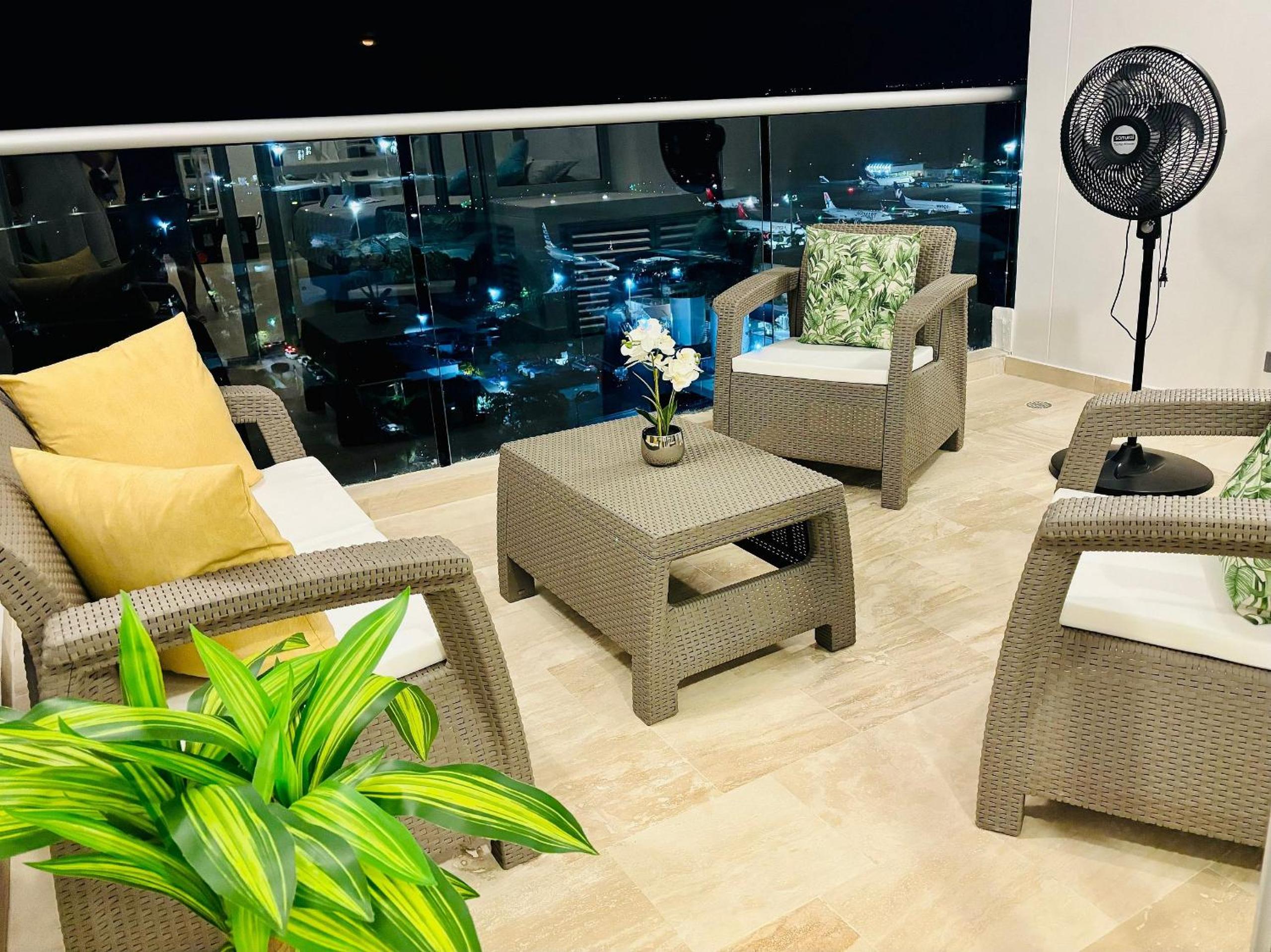 Suite moderna piso 15 amanecer espectacular CB1535