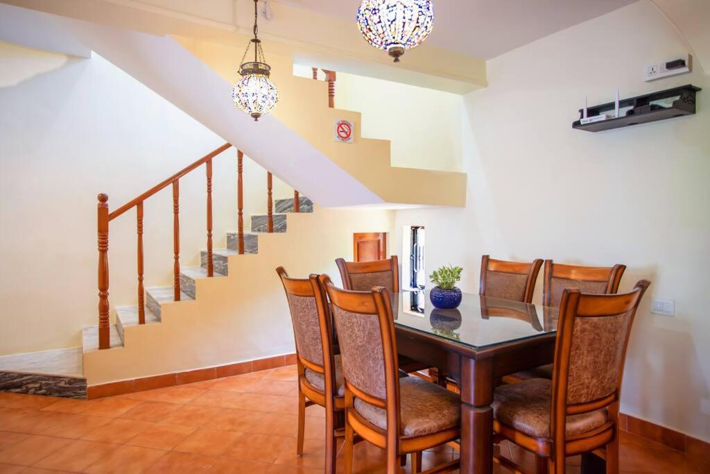 'Golden Bay' 2bhk beach villa view 3