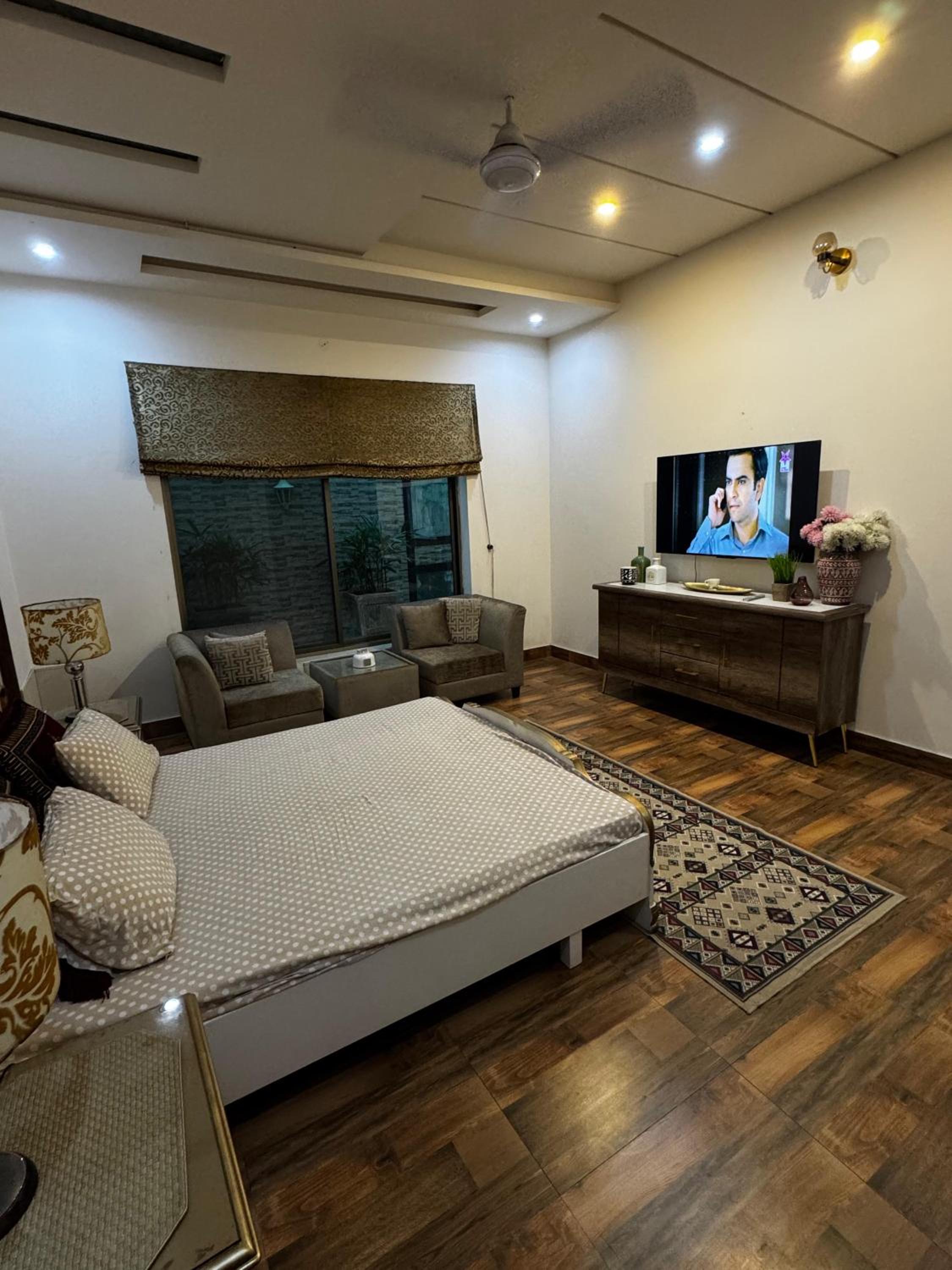 Luxury Bedroom with Bath view 5