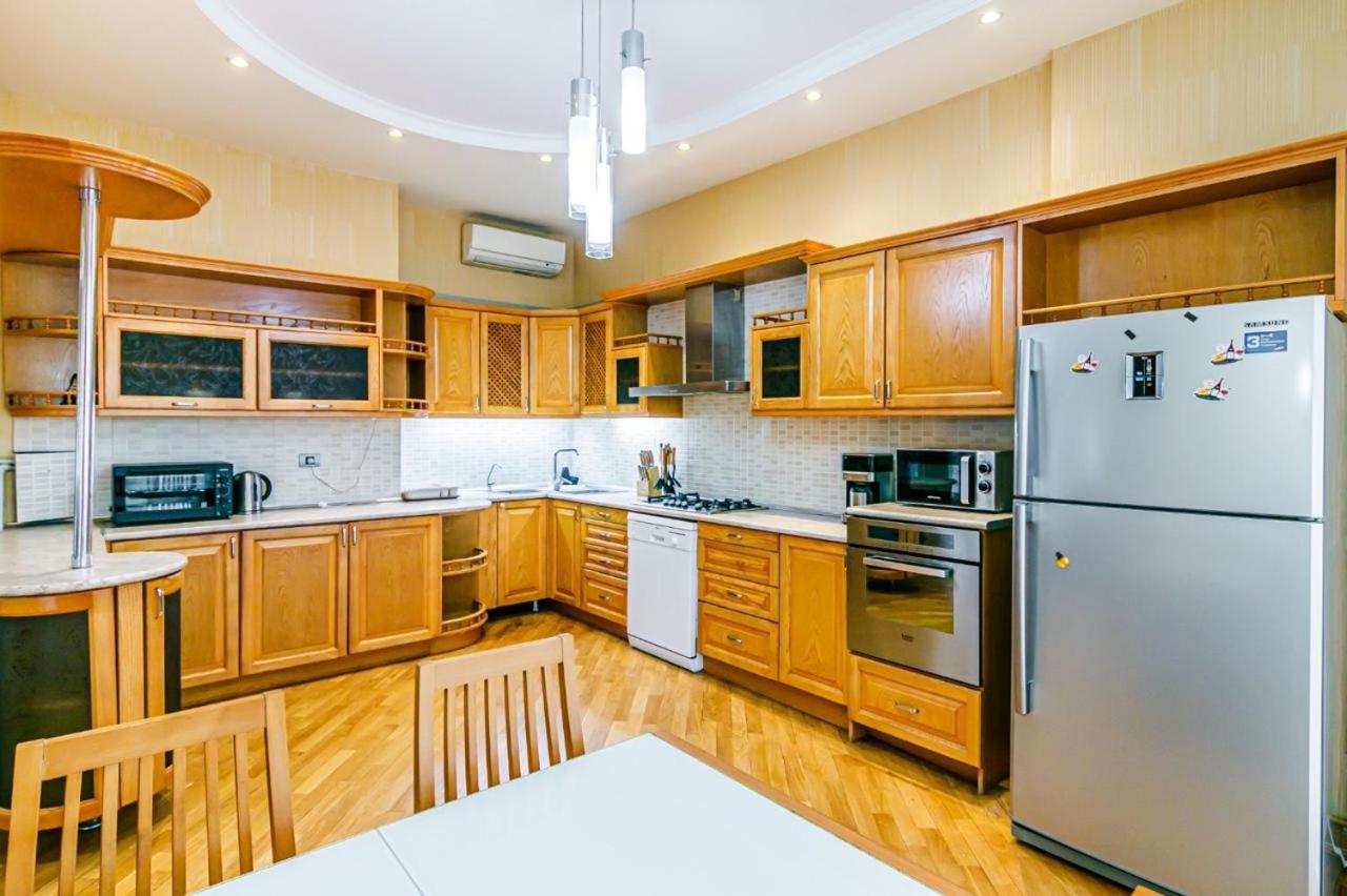 HOTEL APARTMENT ViP CENTER NİZAMİ STREET