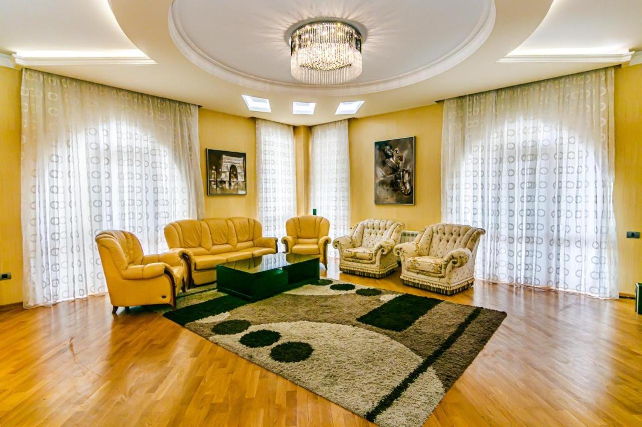 HOTEL APARTMENT ViP CENTER NİZAMİ STREET