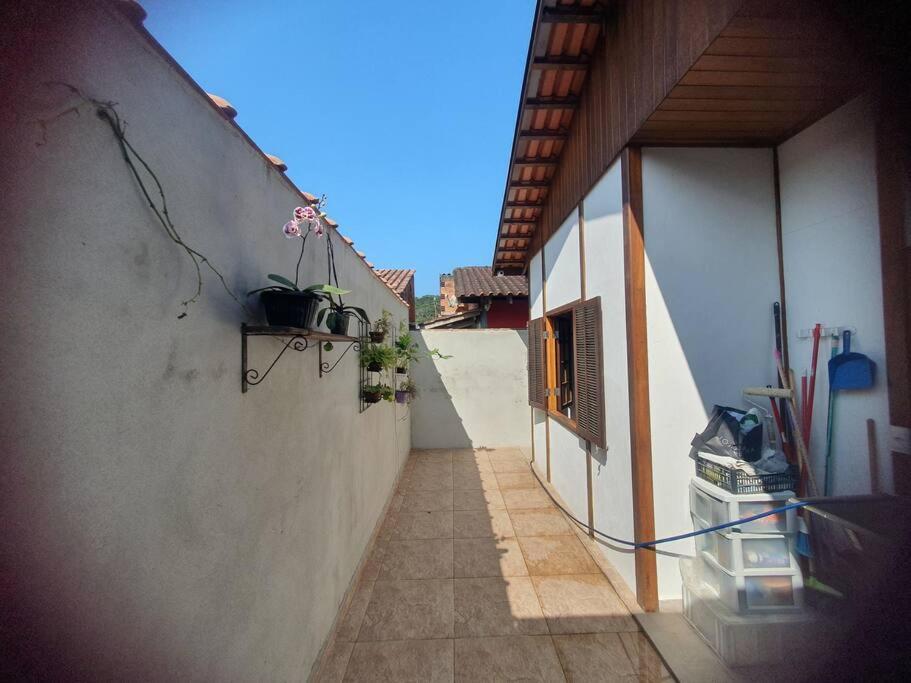 Casa linda com pomar e vista panorâmica