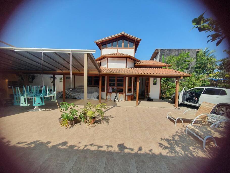 Casa linda com pomar e vista panorâmica