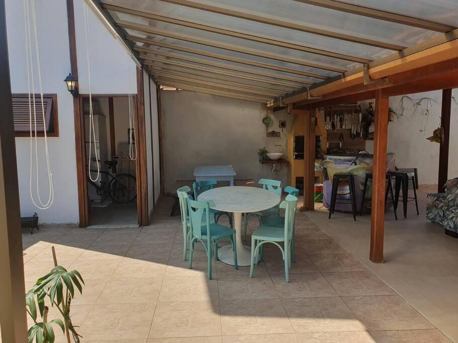 Casa linda com pomar e vista panorâmica