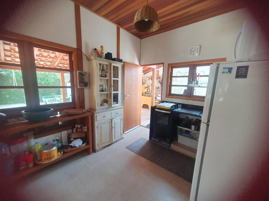 Casa linda com pomar e vista panorâmica