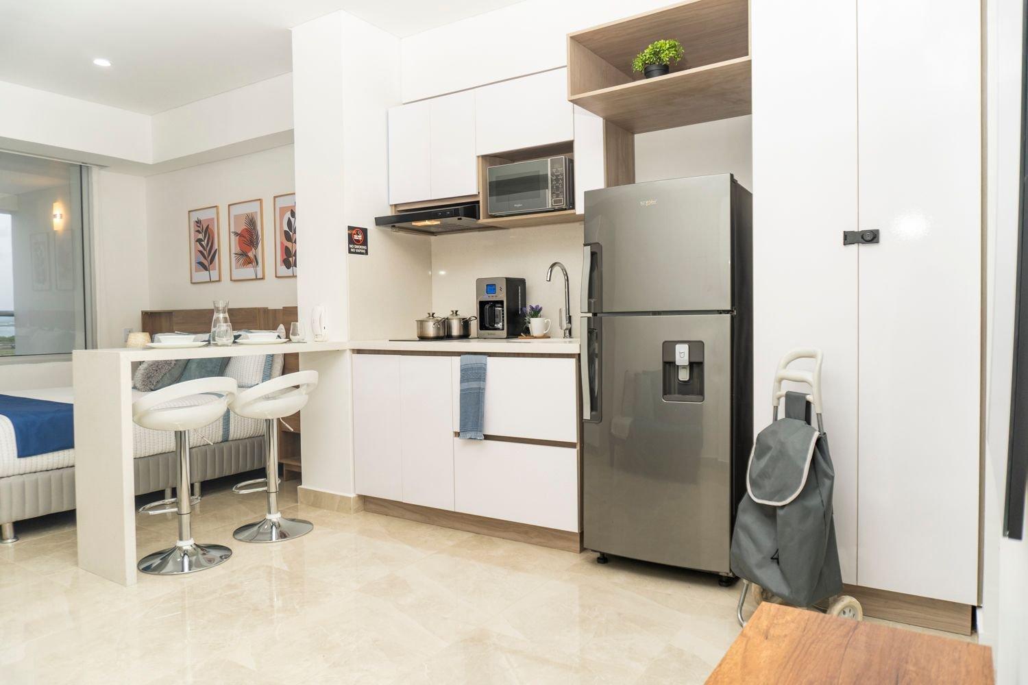CB937 | Stylish loft piso 9 con balcón y vista ciudad