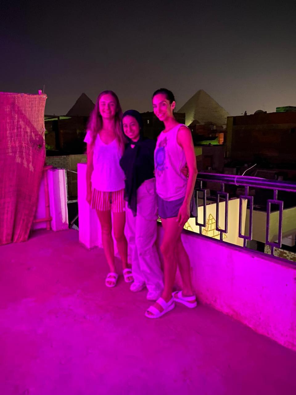 Anas Pyramids view inn
