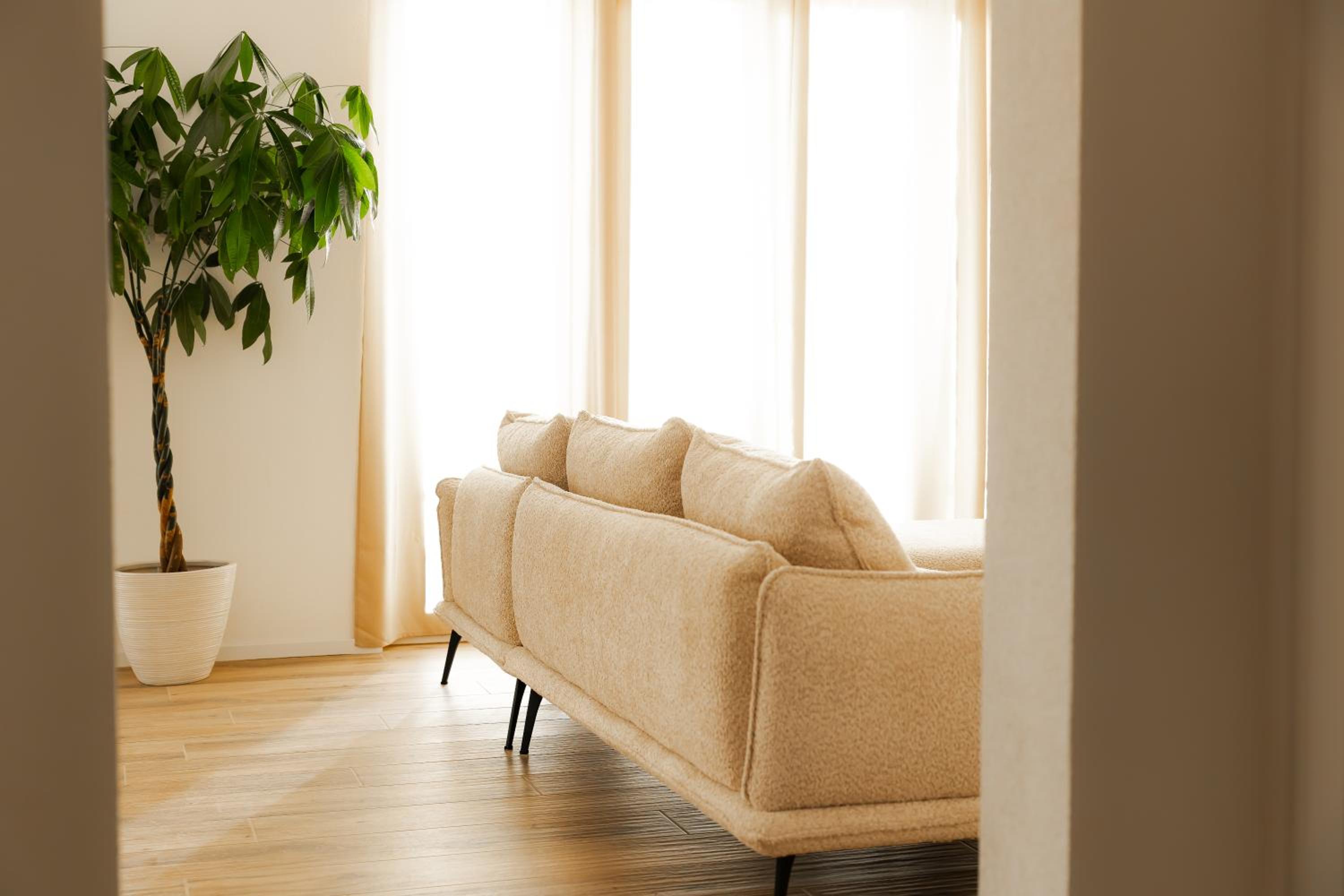 Deluxe Central Apartment Large - Free Parking