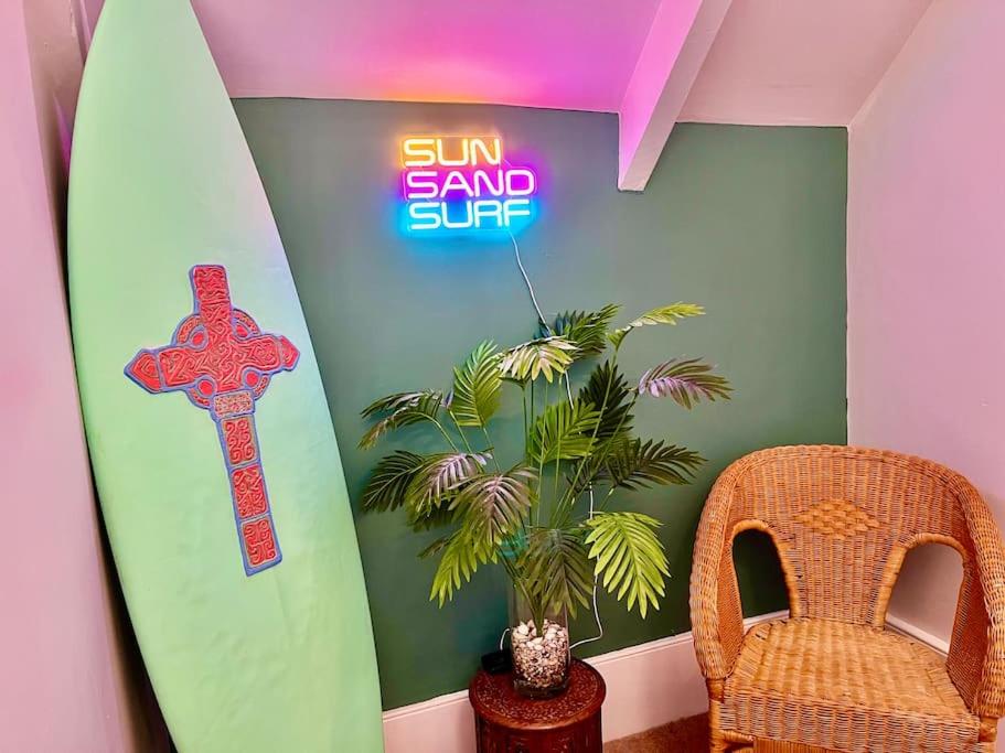 Seaview Surf Studios