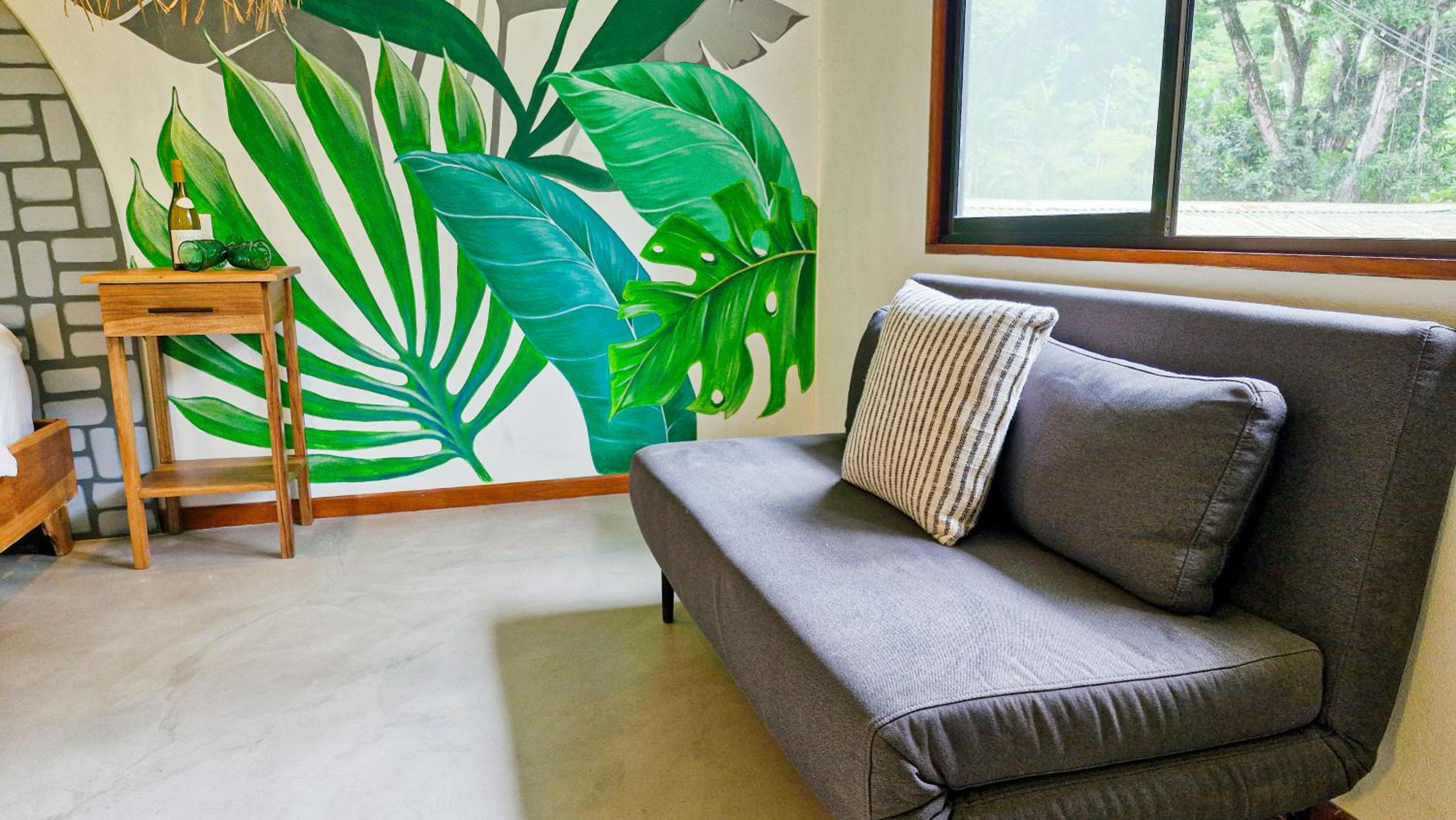Coral Suite near the beach