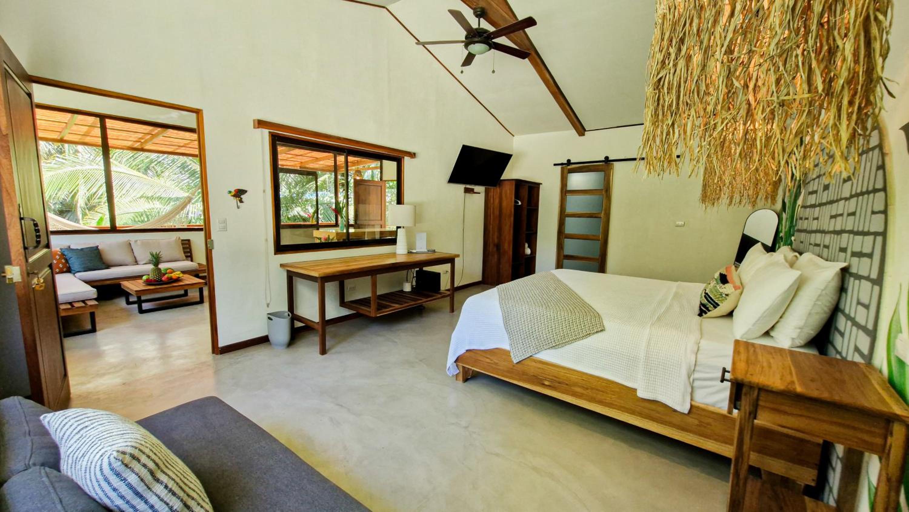Coral Suite near the beach
