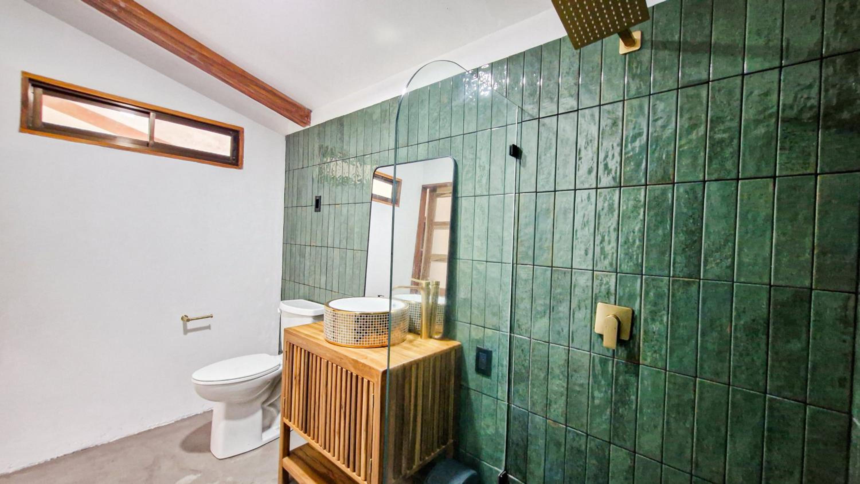 Coral Suite near the beach