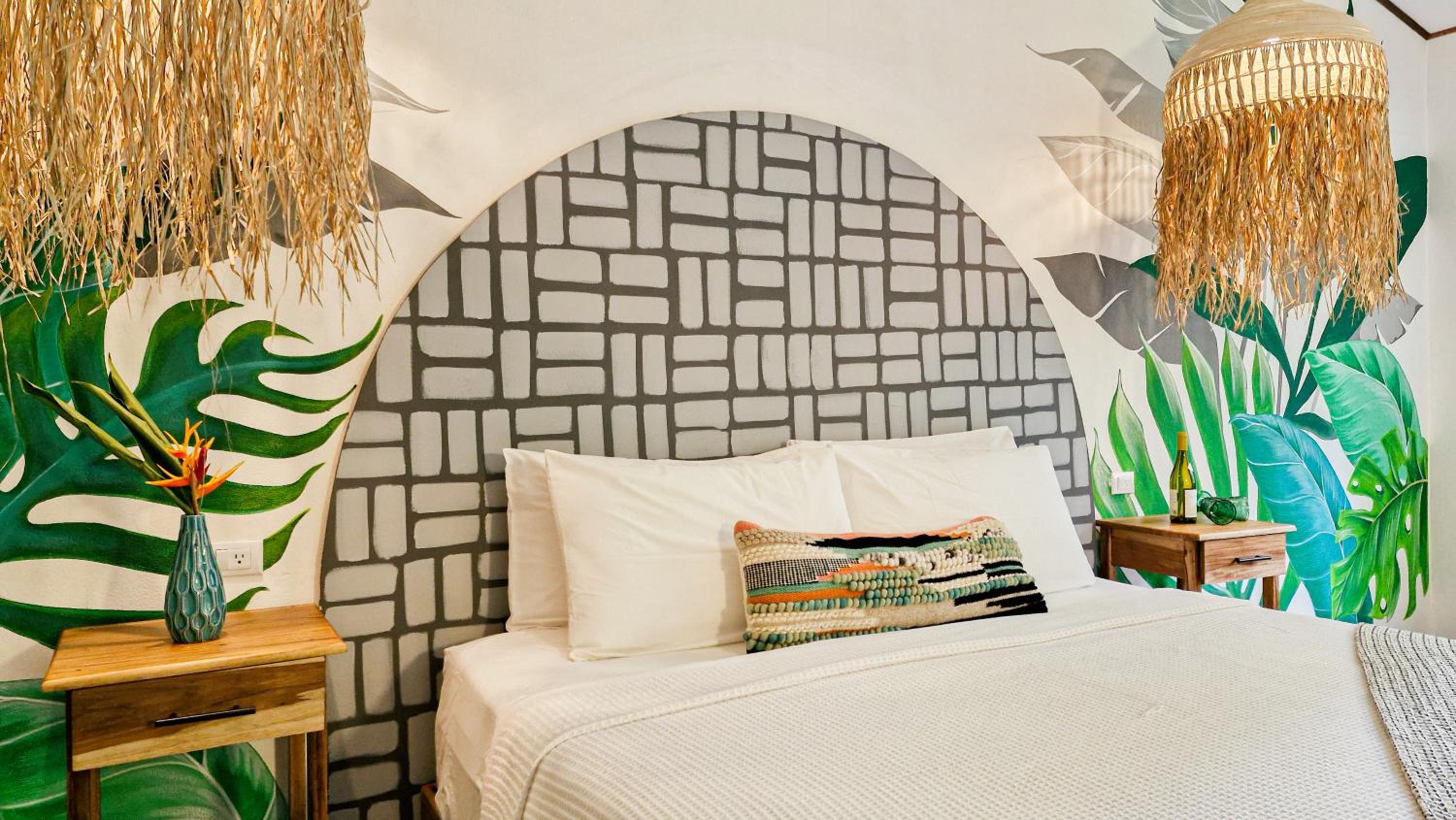 Coral Suite near the beach