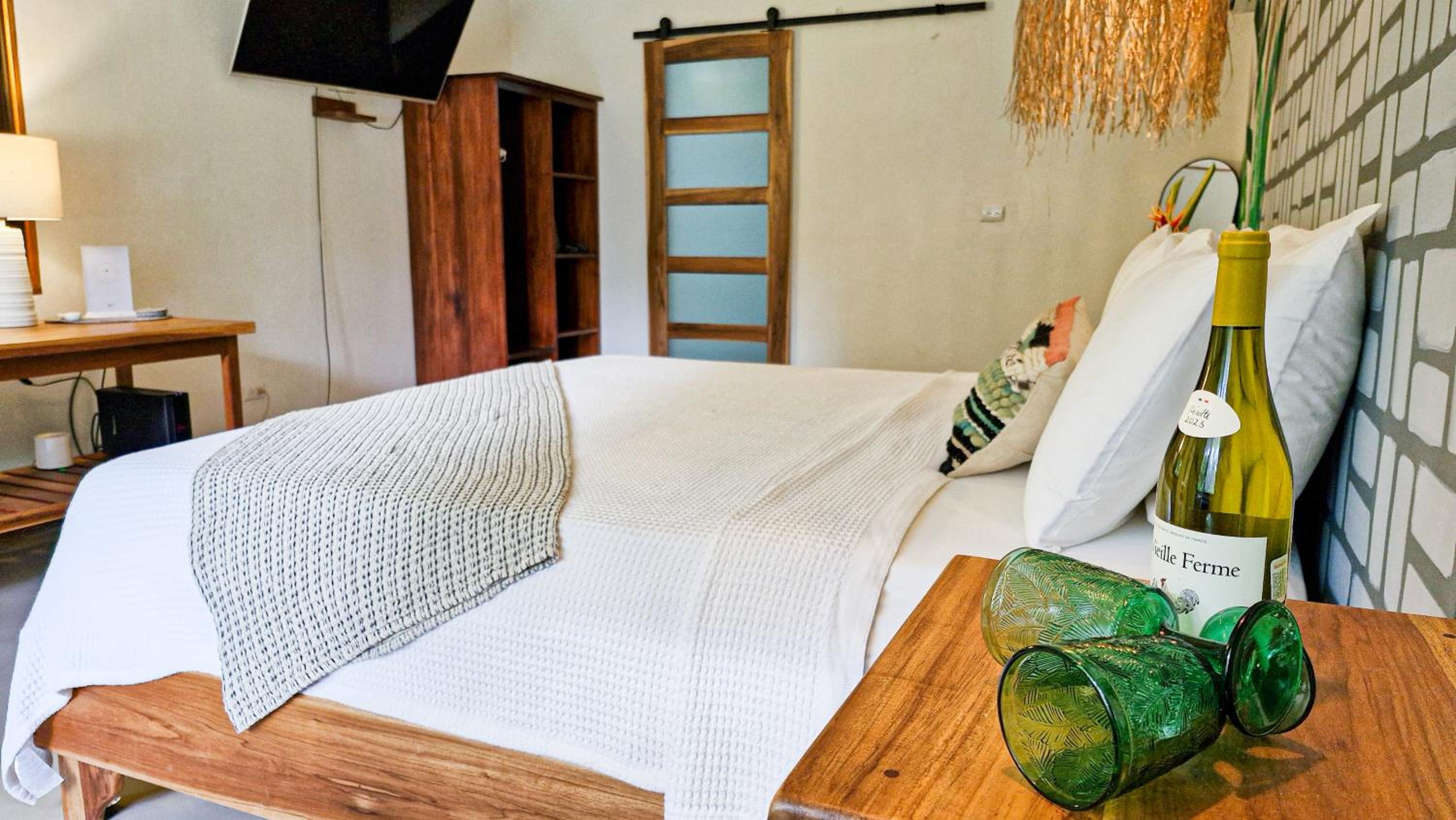 Coral Suite near the beach