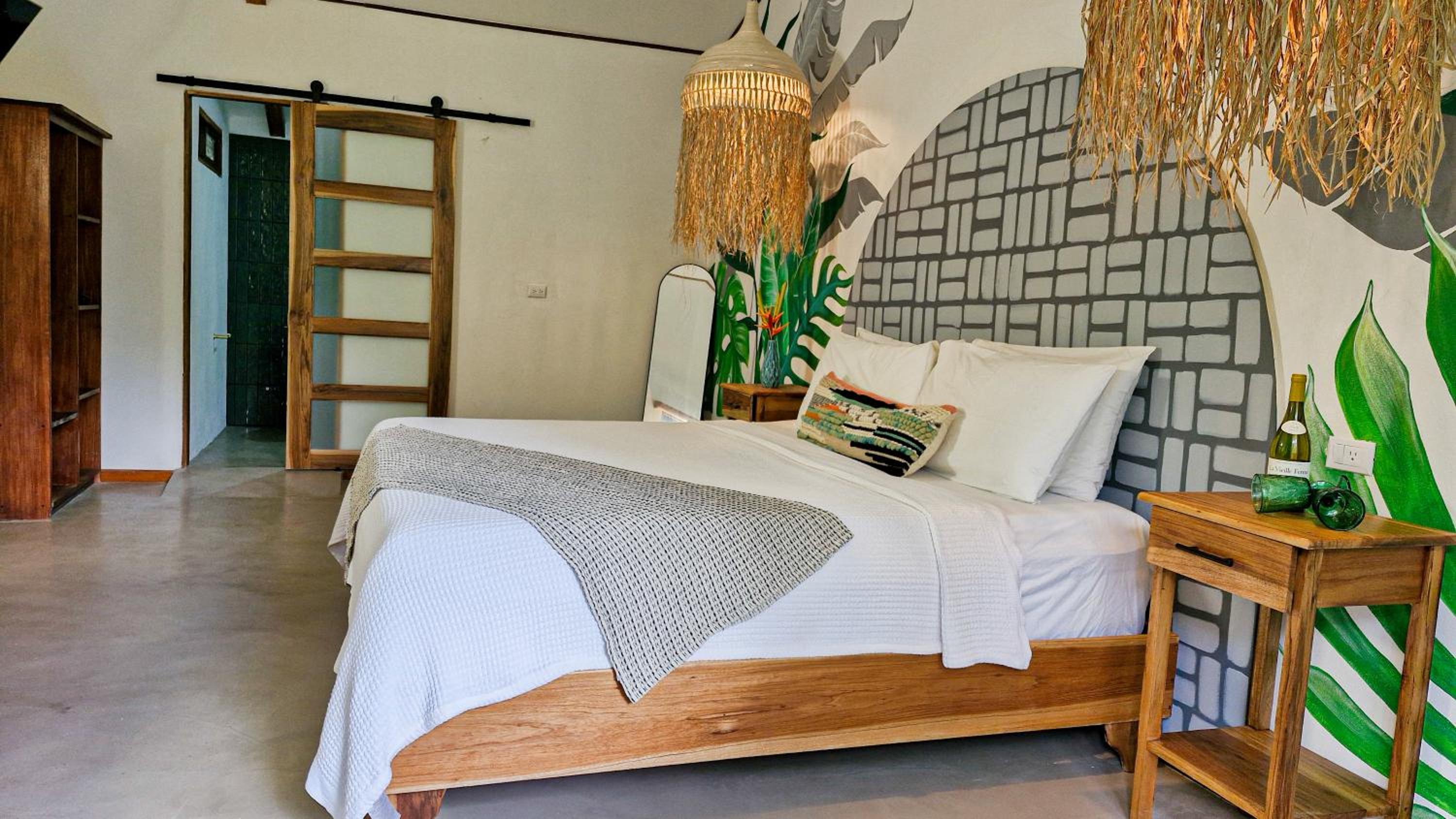 Coral Suite near the beach