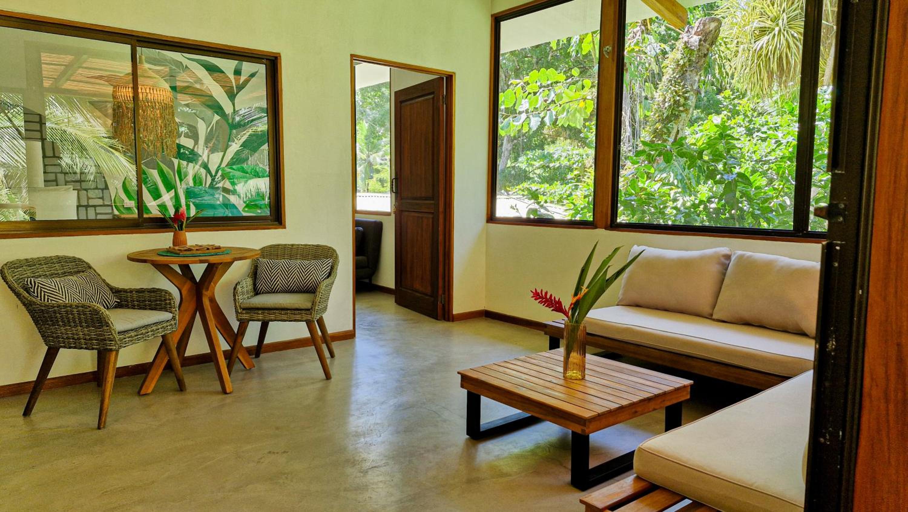Coral Suite near the beach