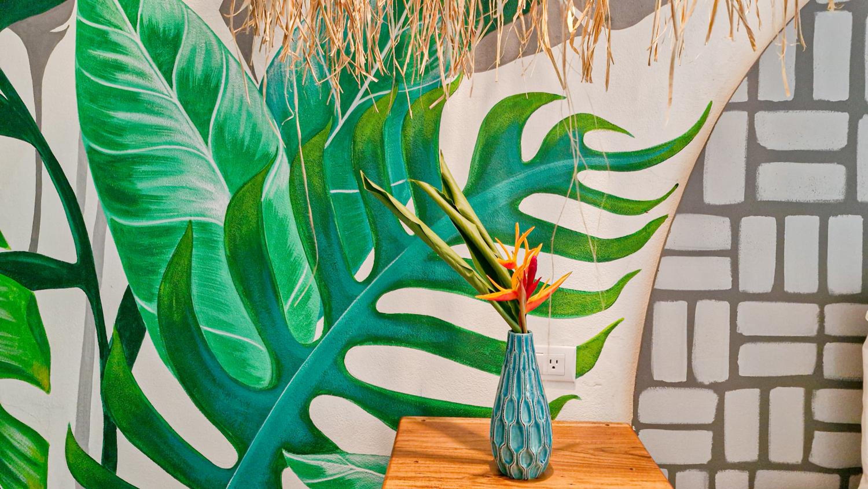 Coral Suite near the beach