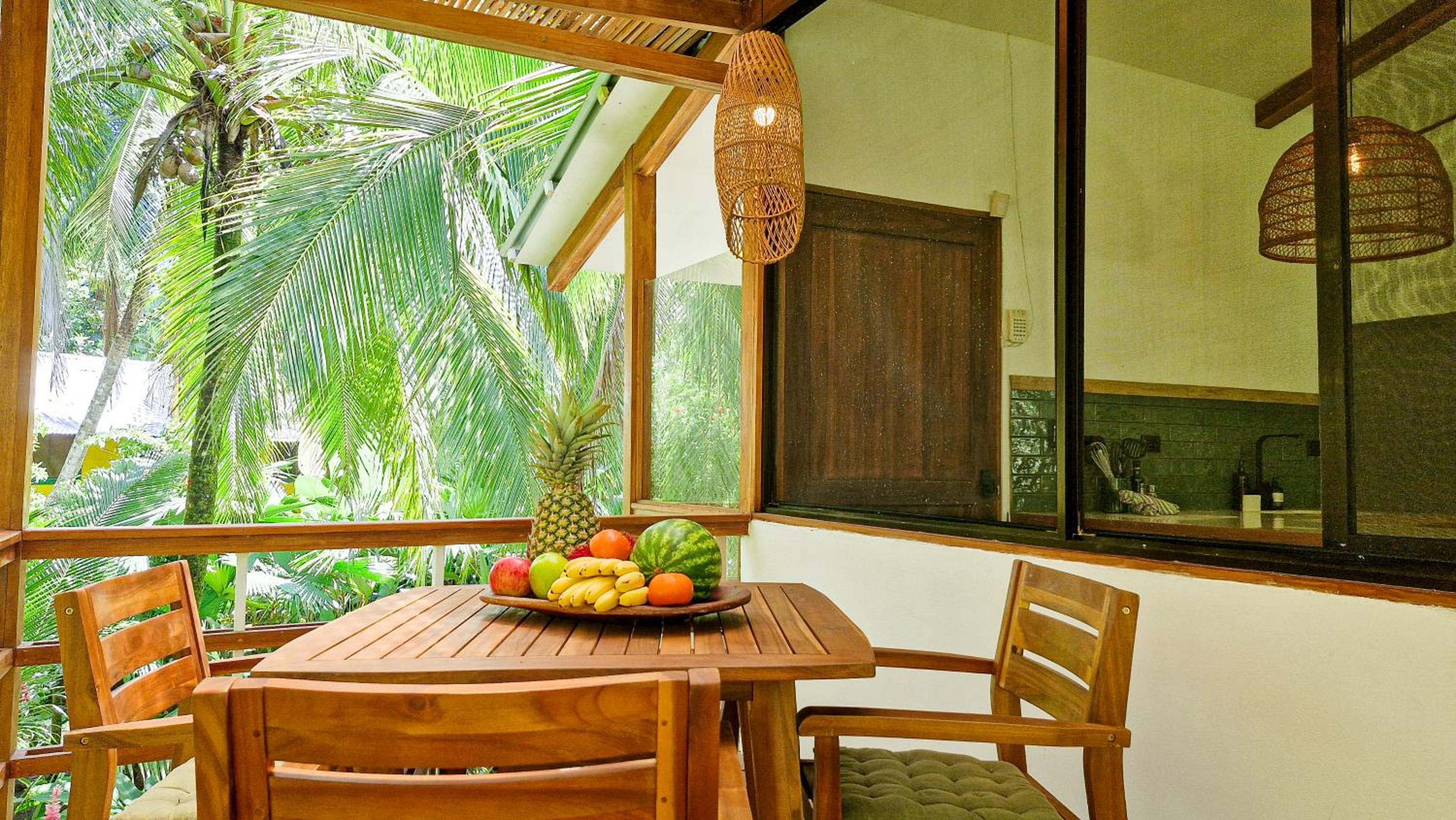 Coral Suite near the beach