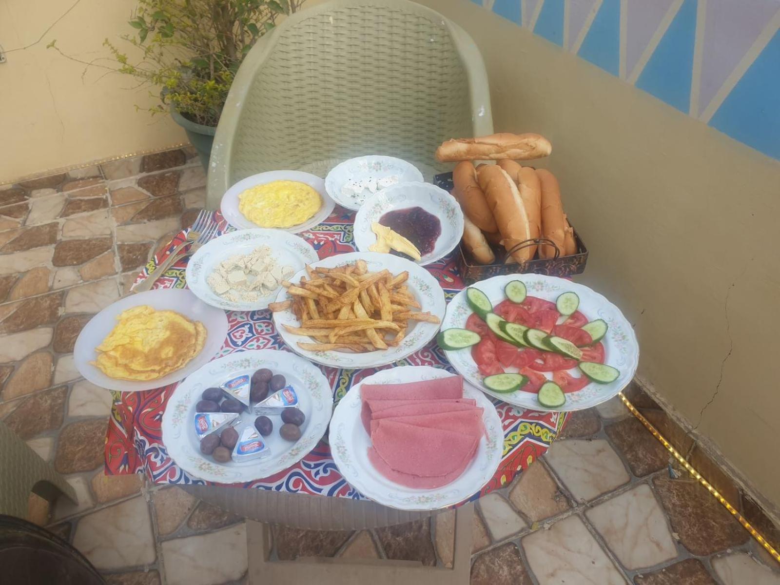 Anas Pyramids view inn
