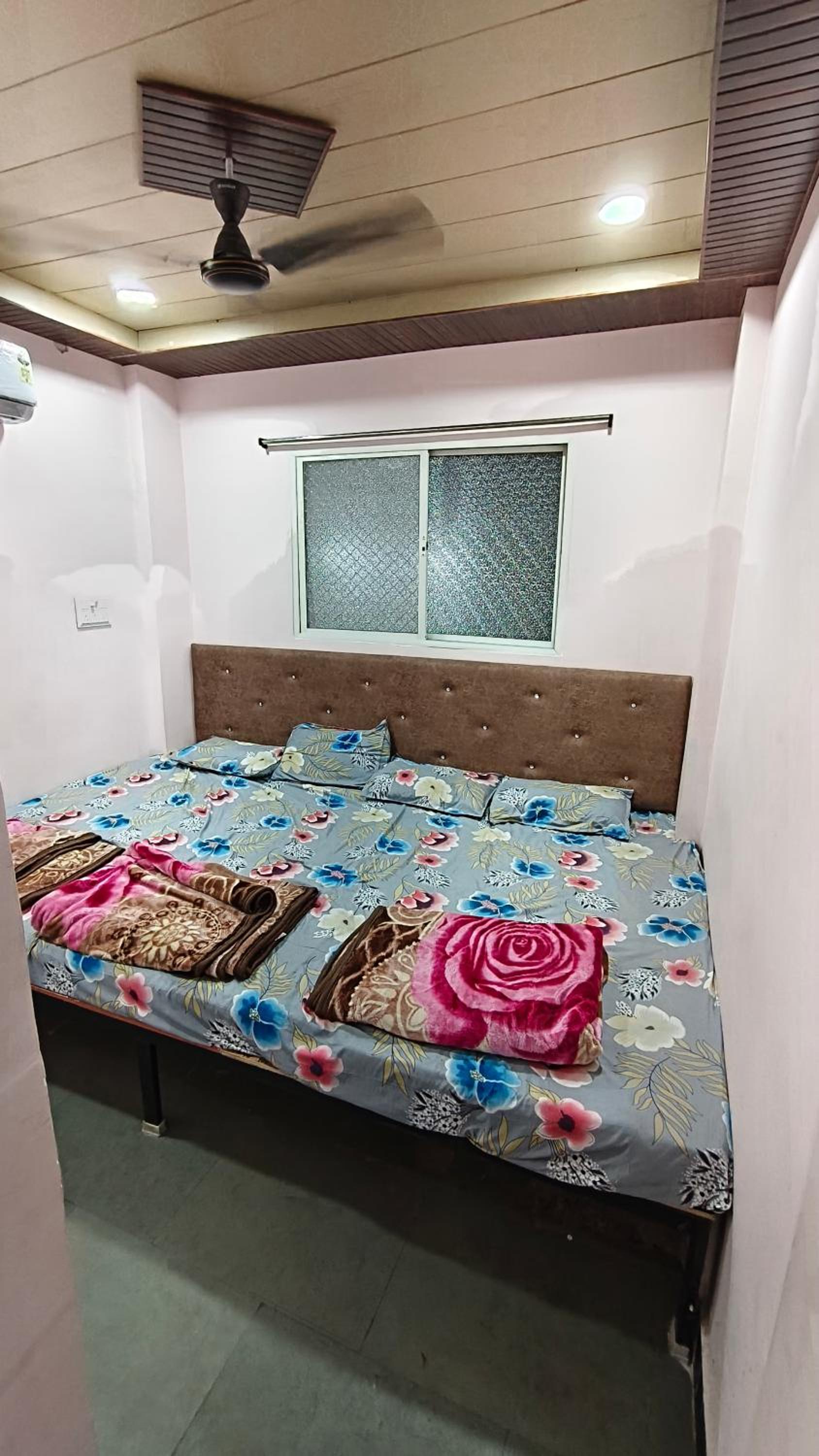 Avenue guest house
