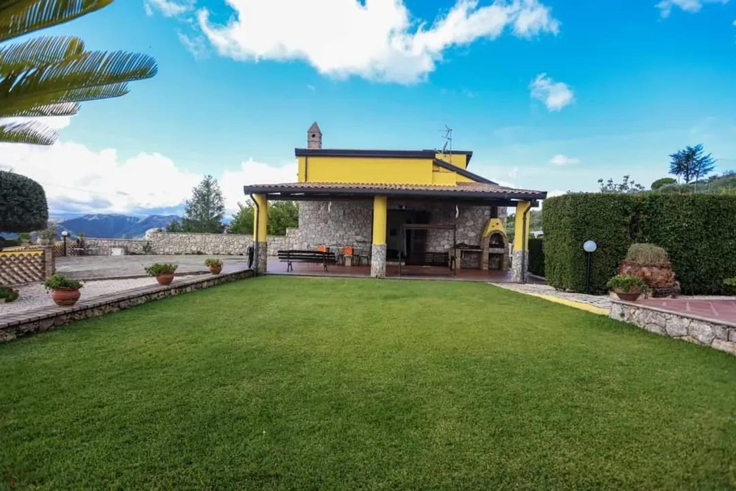 Photo 24