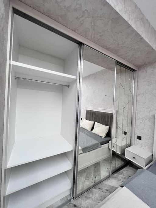 New Luxury Apartment Baku